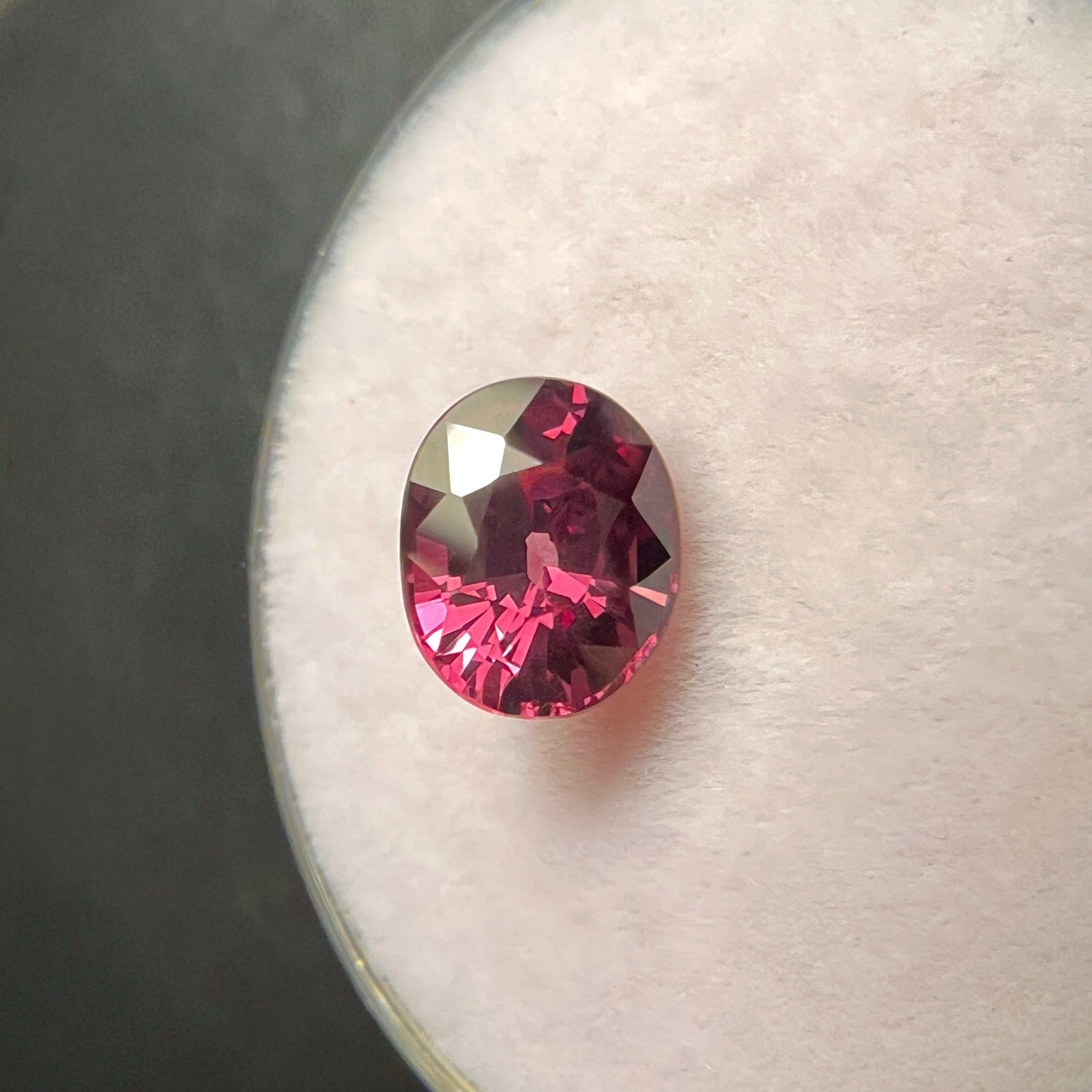 1.56ct NATURAL Colour Change Garnet GIA Certified UNTREATED Pyrope Spessartine — view 4