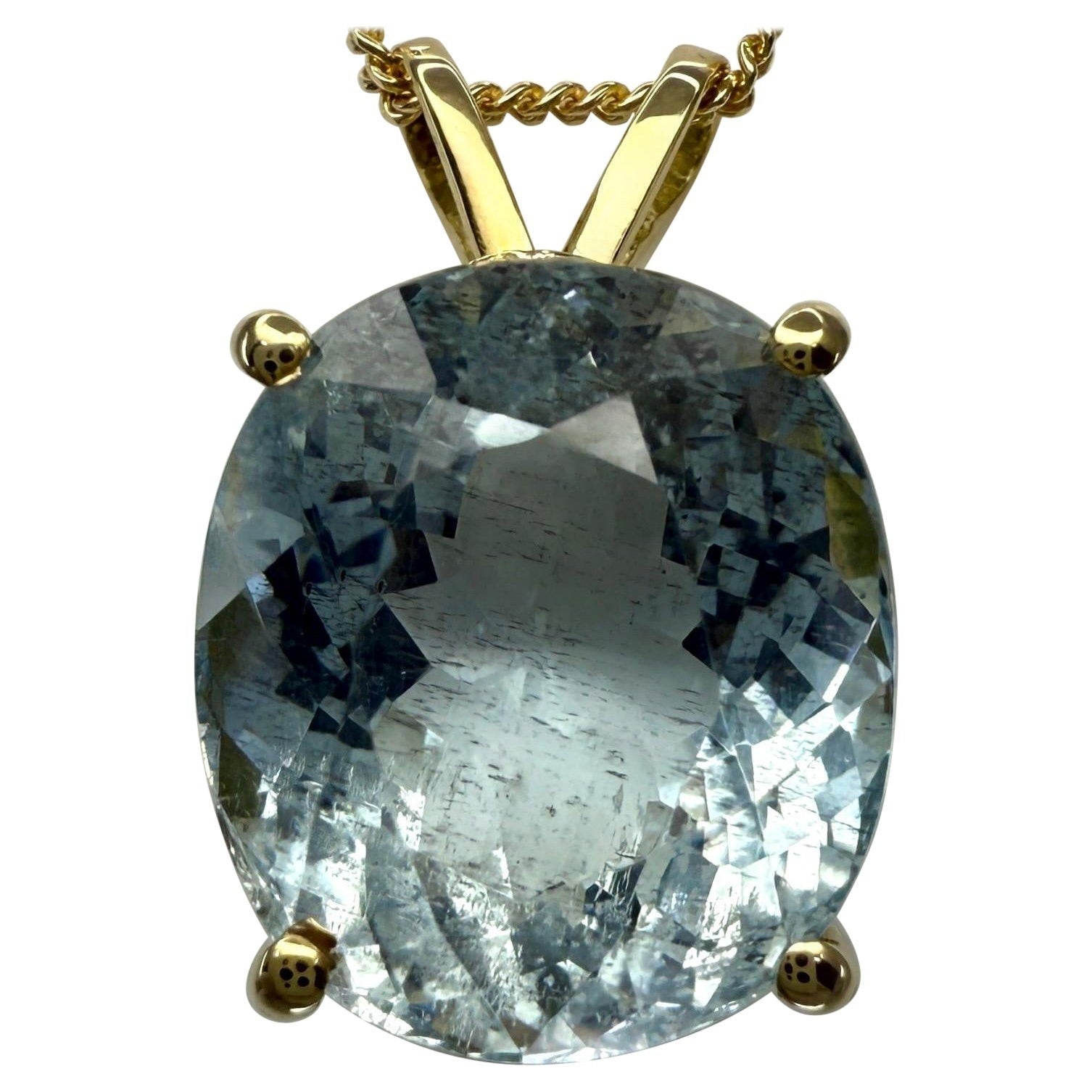 8.45ct Light Blue Aquamarine Oval Cut 18k Yellow Gold Solitaire Pendant Necklace