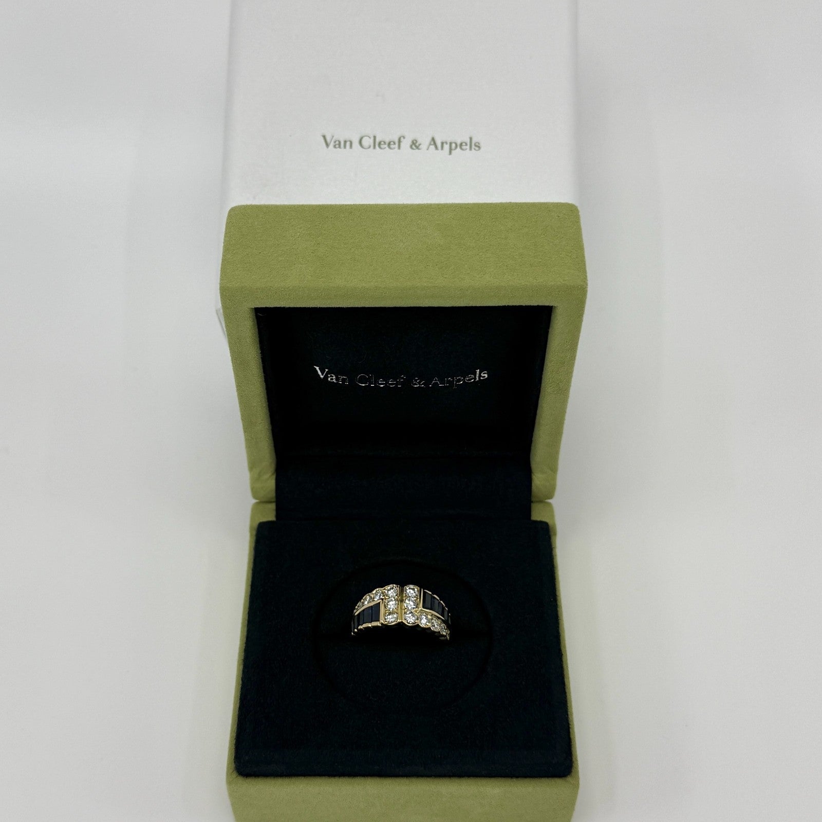 Rare Vintage 2.24ct Van Cleef & Arpels Blue Sapphire Diamond Cocktail Band Ring — view 2