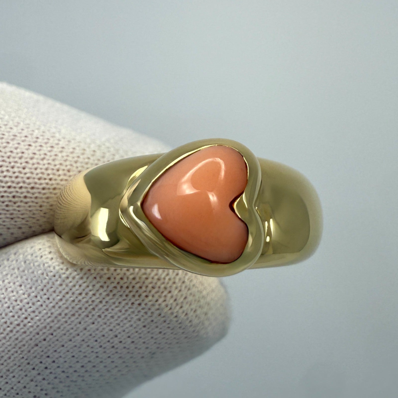 Rare Vintage Van Cleef & Arpels Pink Coral Heart Cut 18k Yellow Gold Dome Ring — view 3