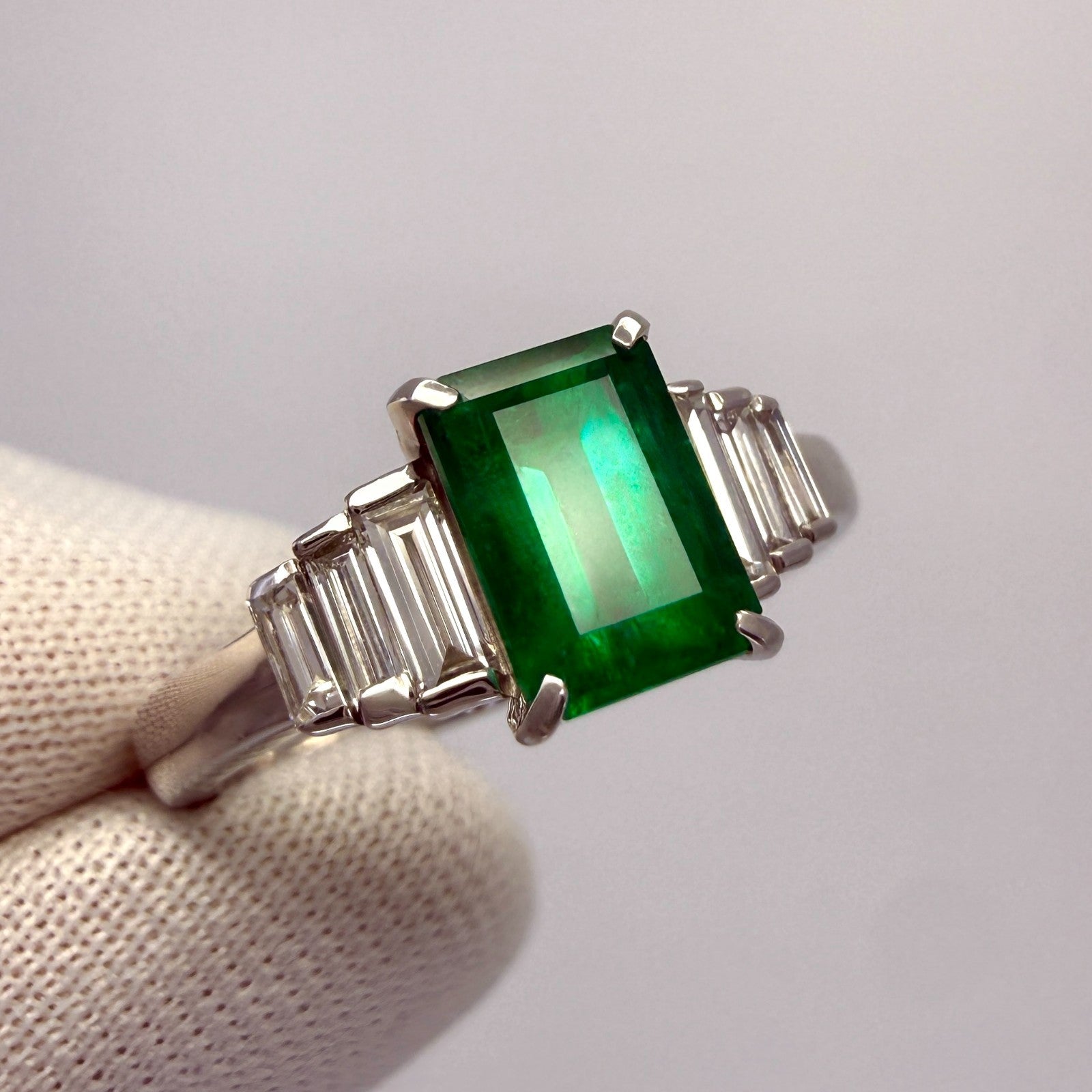1.53ct GIA Certified Fine Colombian Emerald & Diamond Platinum Five Stone Ring — view 4