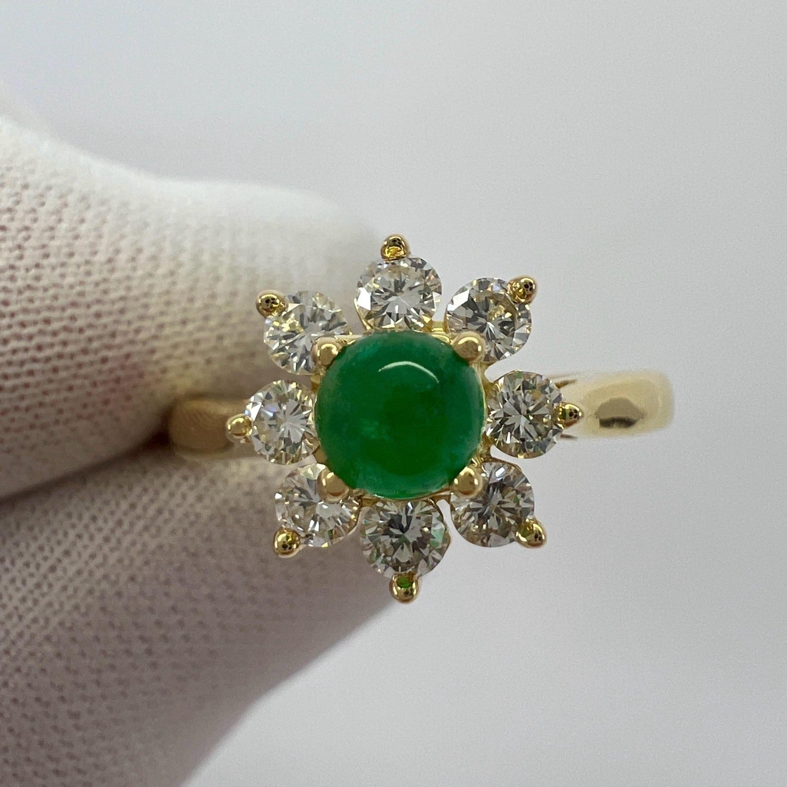 Fine Tiffany & Co Round Emerald Diamond 18k Gold Cluster 'Buttercup' Flower Ring — view 2