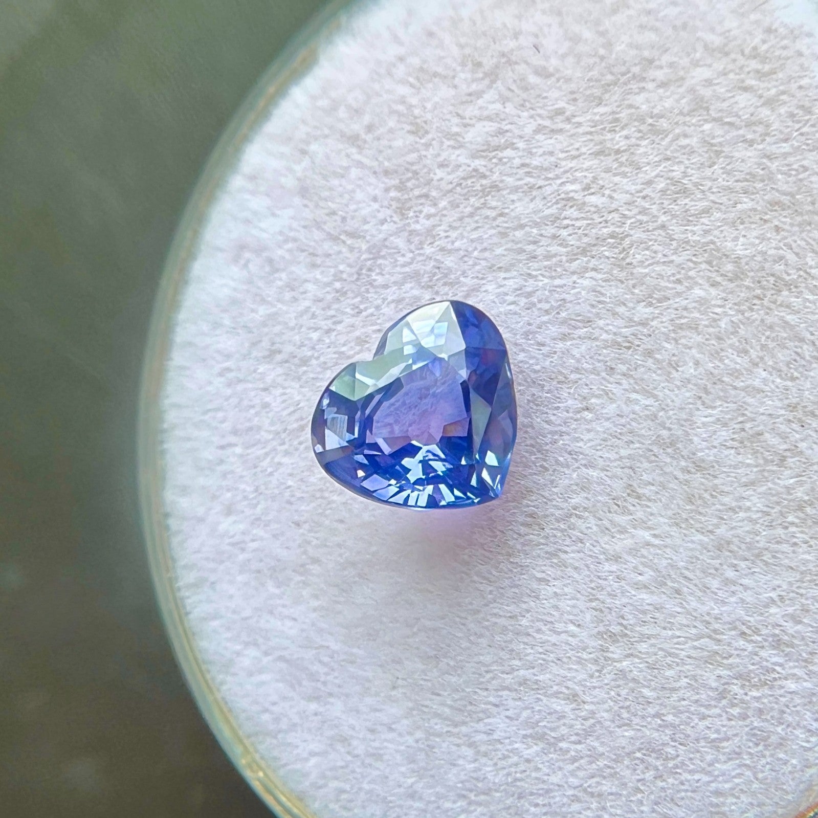 Rare GIA CERTIFIED 1.05ct Purple VIOLET Sapphire UNTREATED Heart Cut CEYLON Gem — view 3