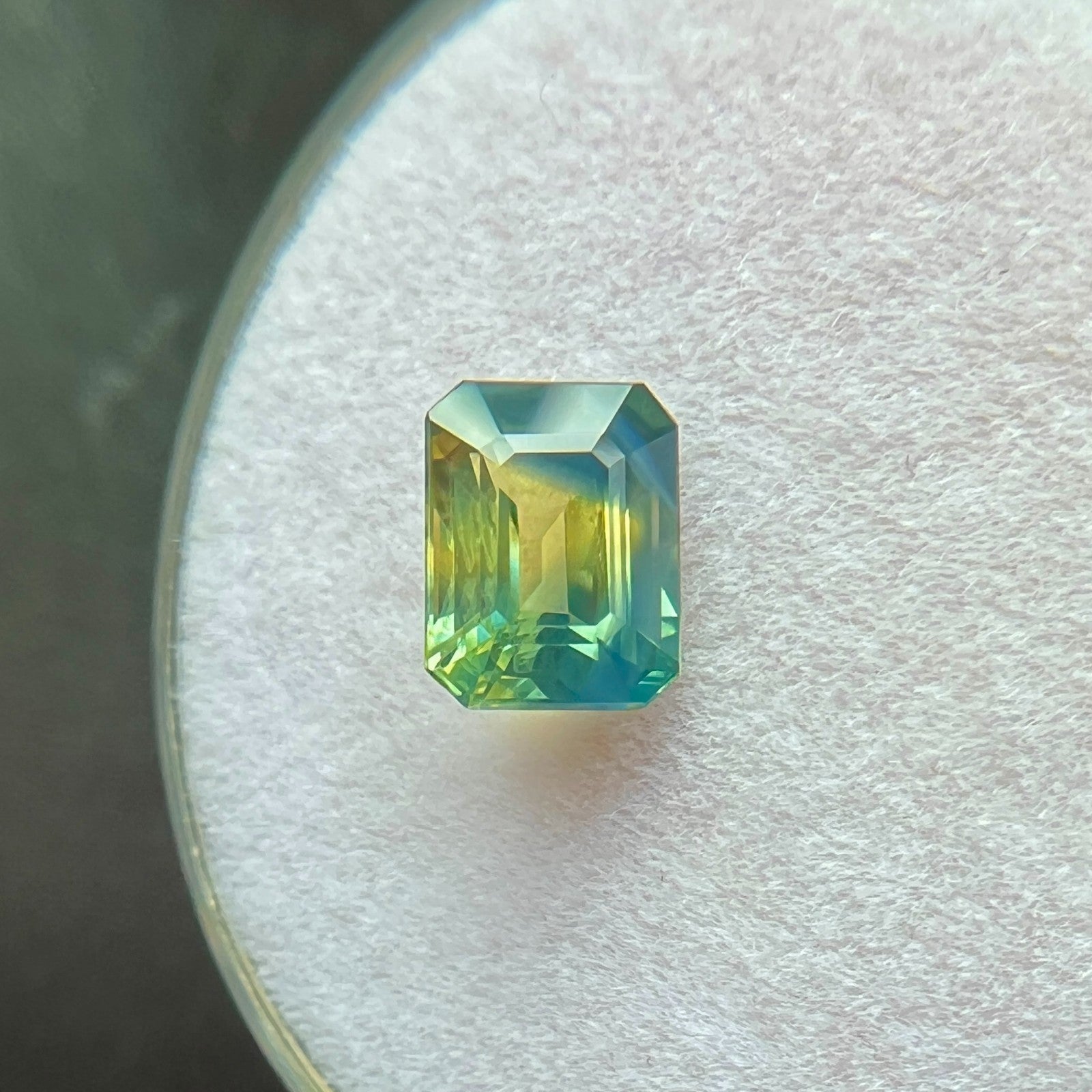 GIA CERTIFIED Australian 1.29ct Parti Colour Sapphire Blue Green Yellow Octagon — view 3