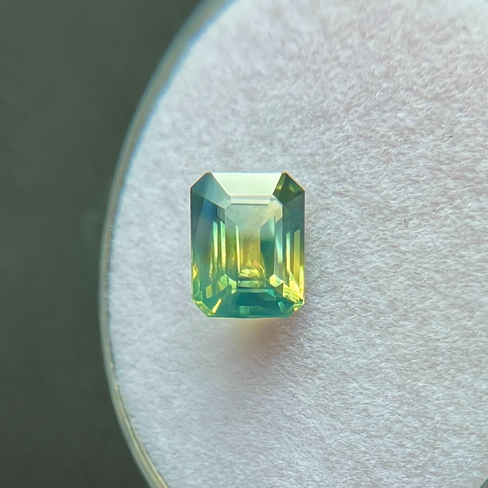 GIA CERTIFIED Australian 1.29ct Parti Colour Sapphire Blue Green Yellow Octagon — view 4
