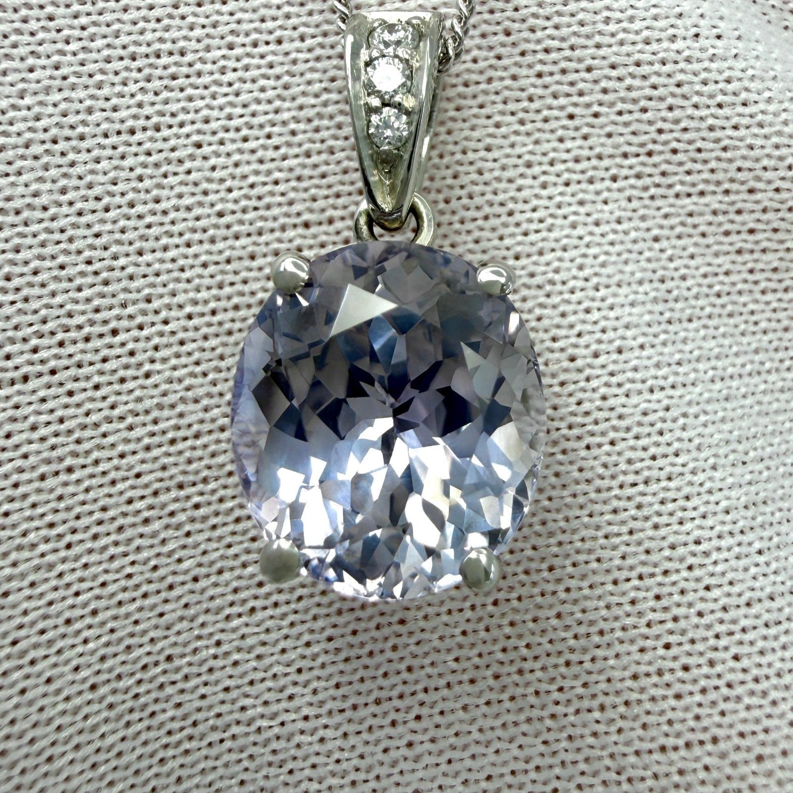 4.26ct GIA Certified Ceylon Light Purple Lilac Sapphire Diamond Platinum Pendant — view 3