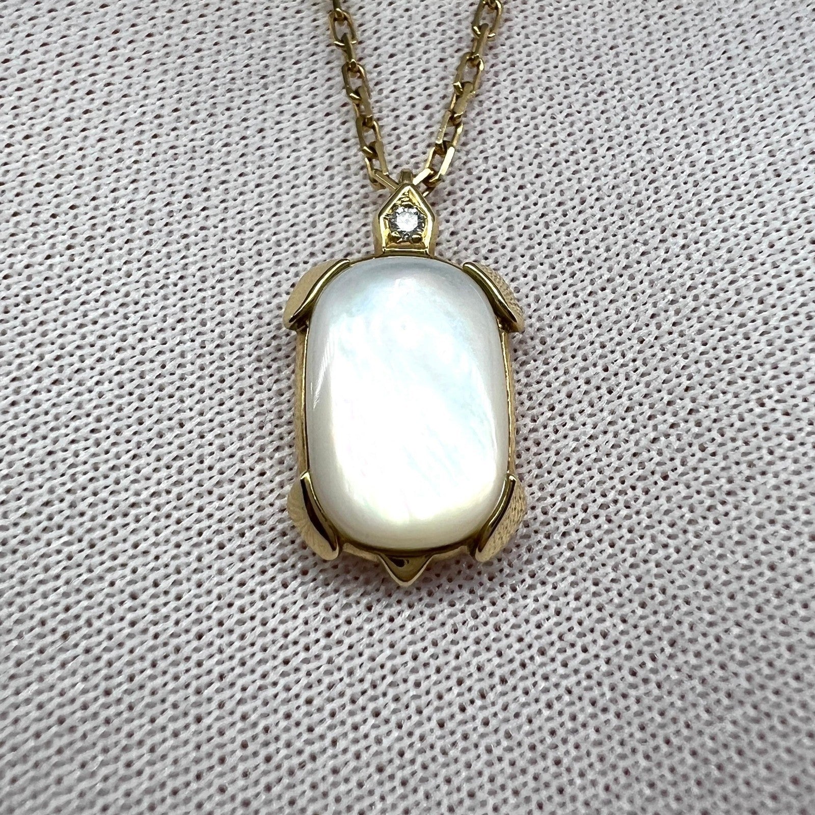 Rare Cartier Tortue Mother of Pearl & Diamond 18k Yellow Gold Pendant Necklace — view 4