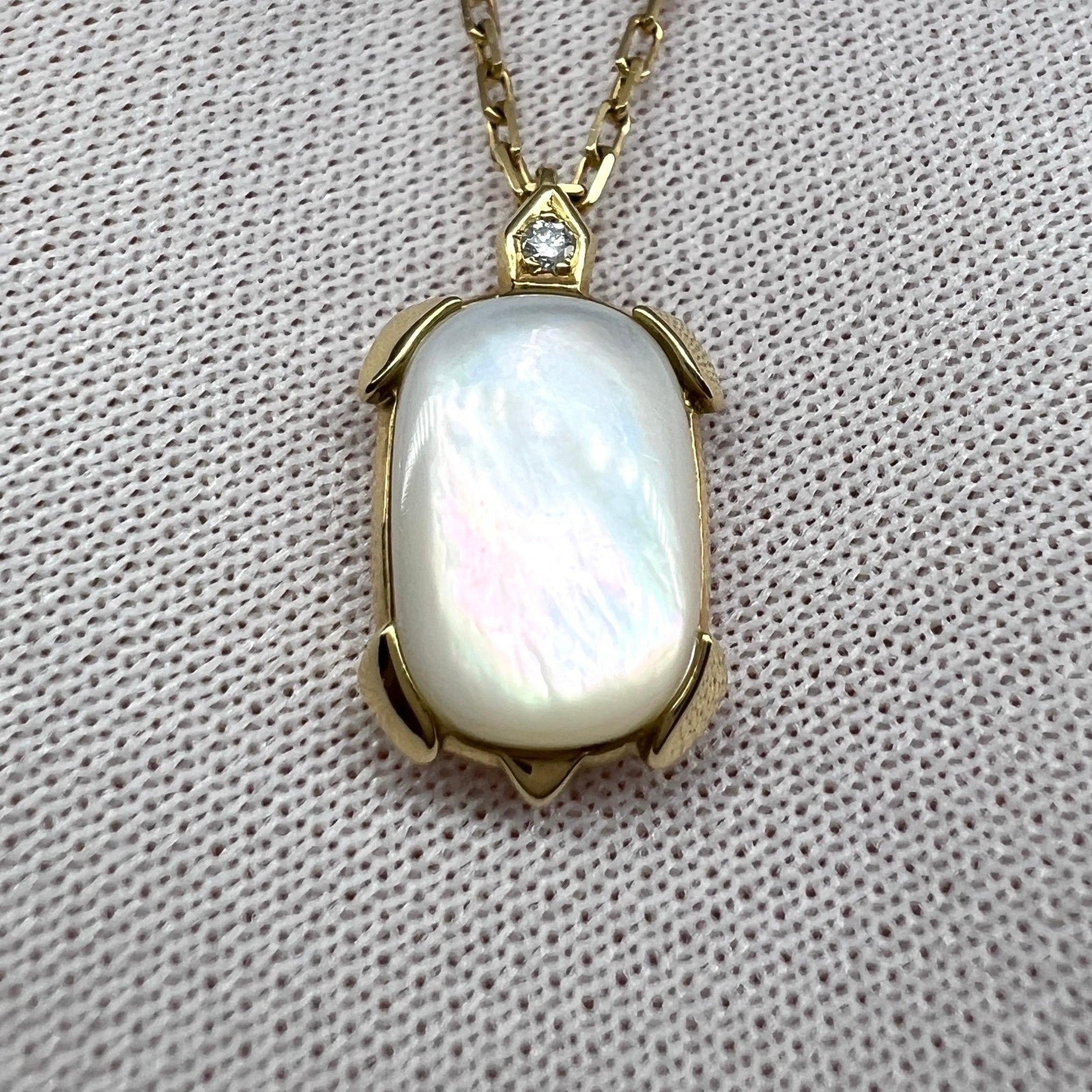 Rare Cartier Tortue Mother of Pearl & Diamond 18k Yellow Gold Pendant Necklace — view 5