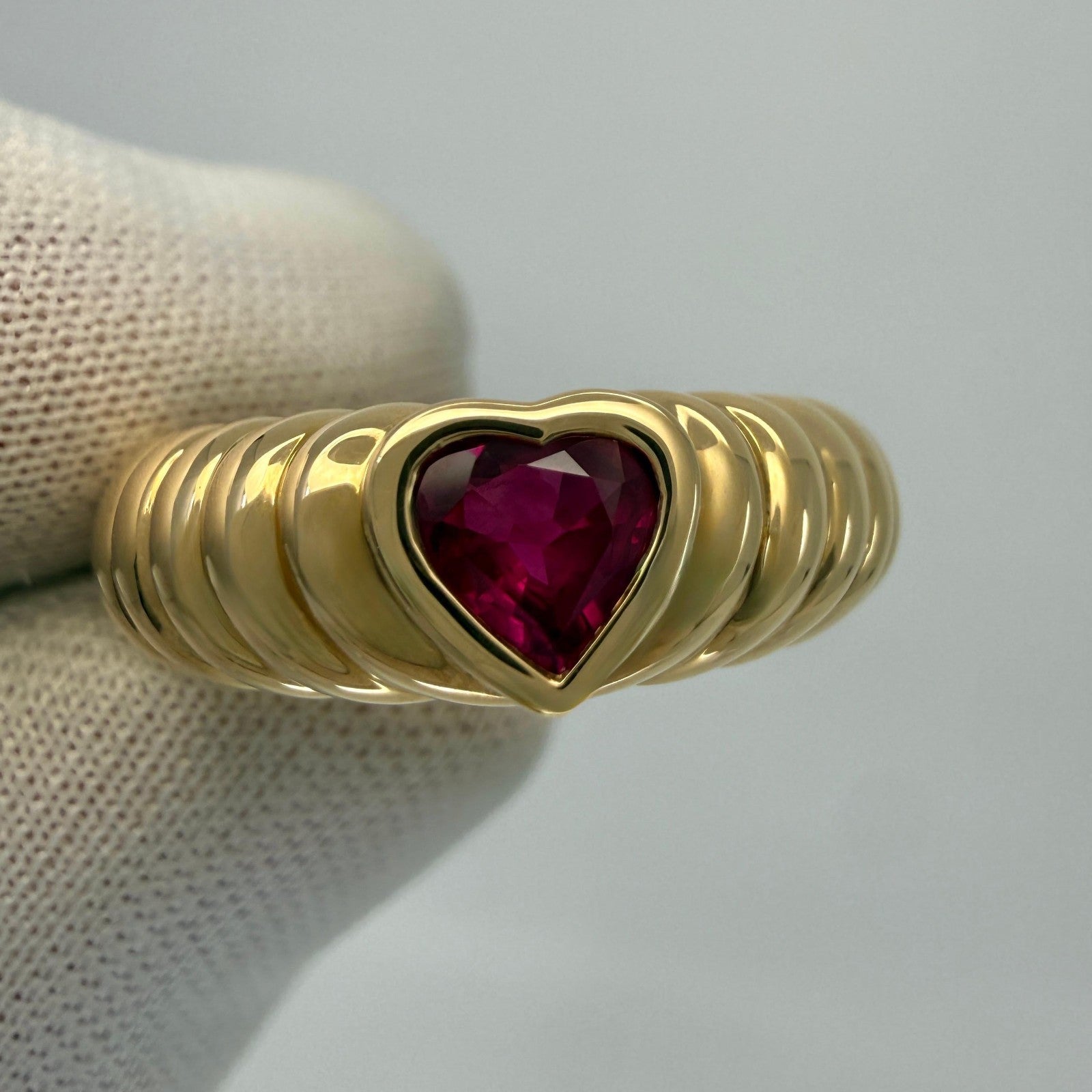 Vintage Tiffany & Co. Vivid Red Ruby Heart Cut 18k Yellow Gold Band Ring — view 2