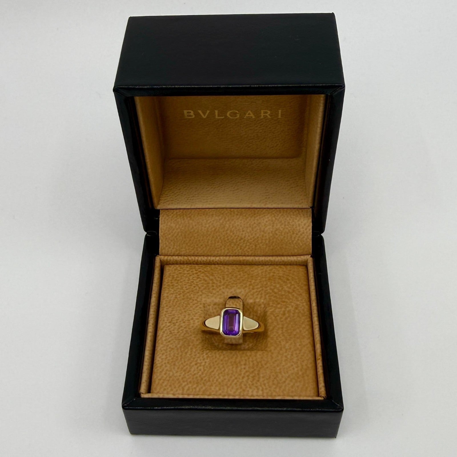 Rare Bvlgari Amethyst Emerald Cut 18k Yellow Gold Signet Bezel Rubover Ring — view 2