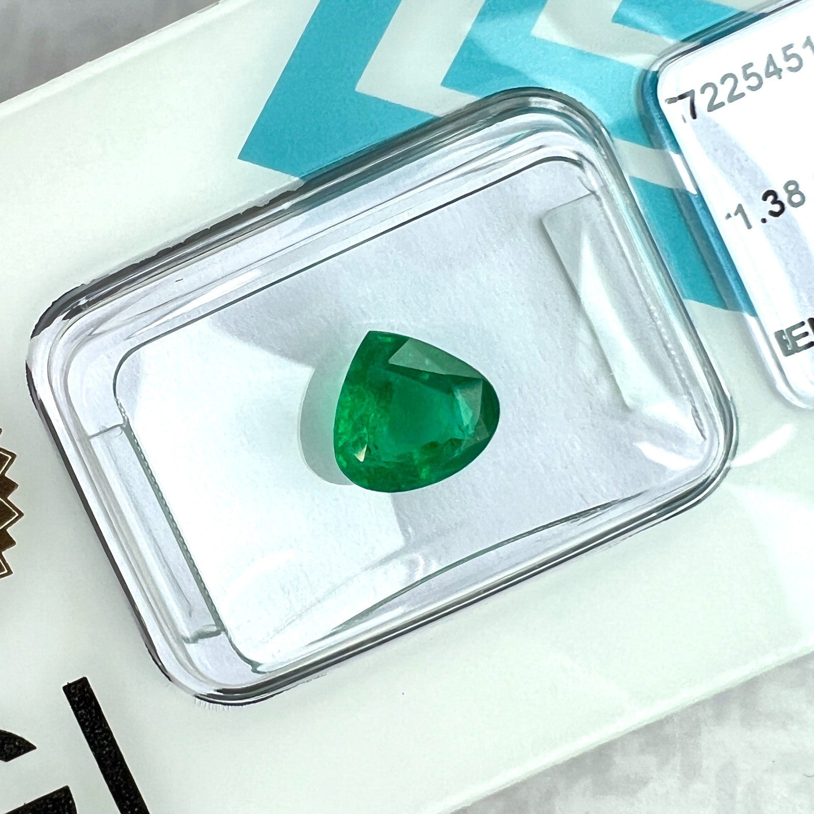 IGI CERTIFIED 1.38ct NATURAL Zambian Emerald Deep Green Pear Cut Gem 7.2x7.6mm — view 1