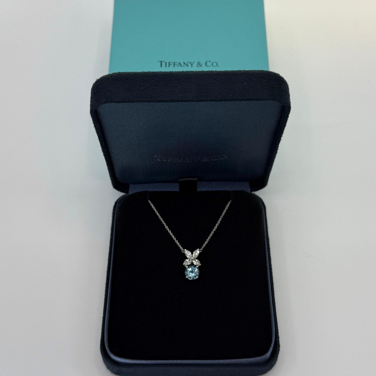 Rare Tiffany & Co Victoria Aquamarine & Diamond Platinum Flower Pendant Necklace — view 2