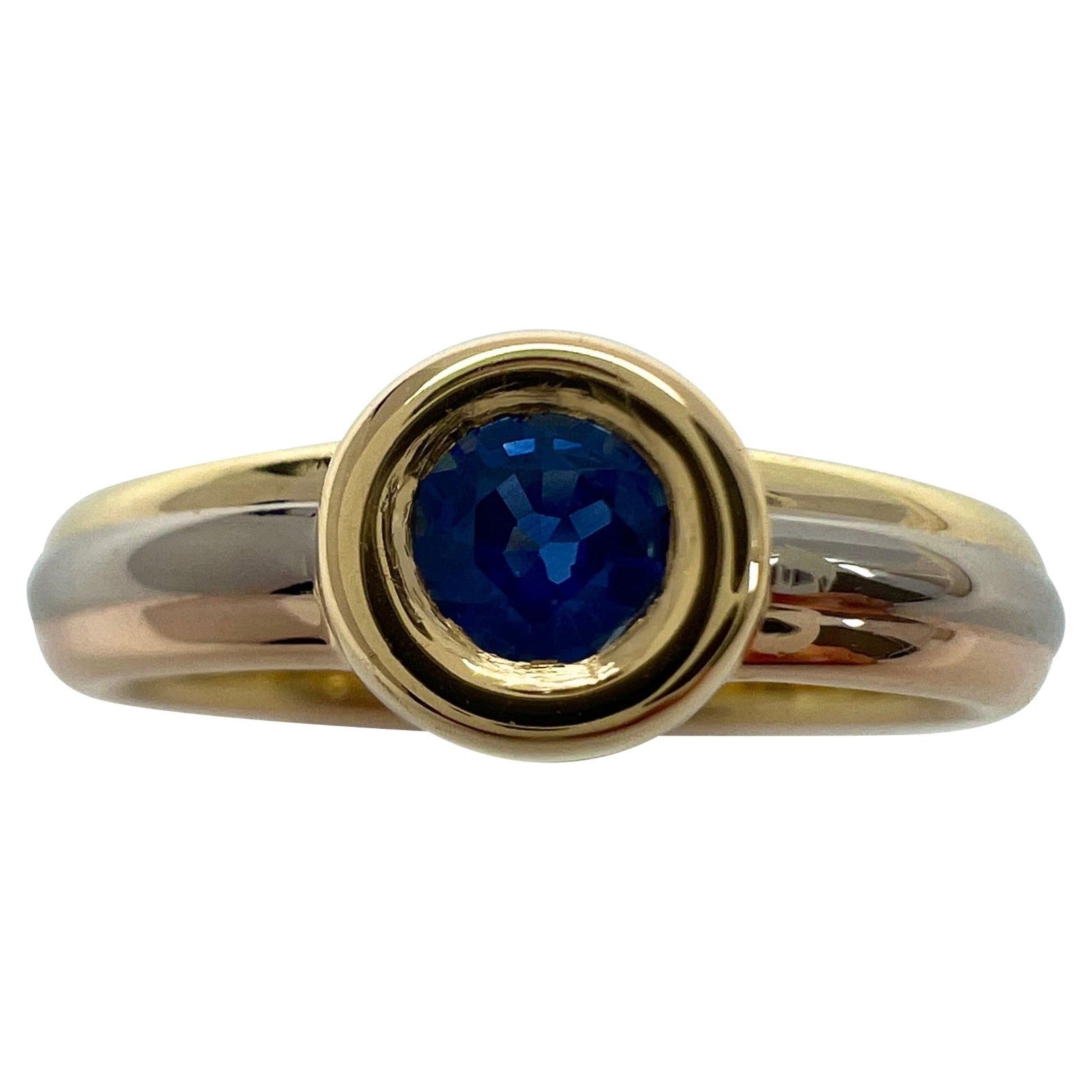 Vintage Cartier Blue Sapphire Round 18k Tricolour Multi Tone Gold Solitaire Ring