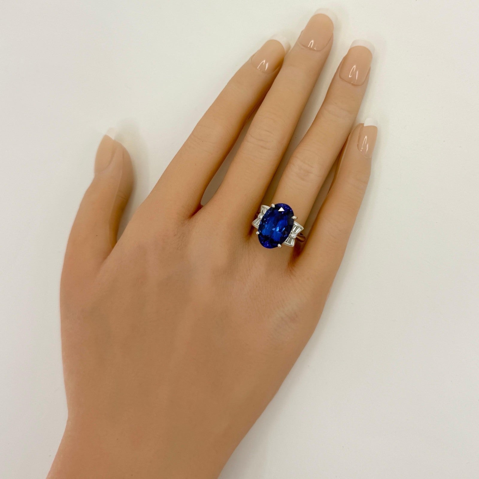 10.93 Natural Deep Violet Blue AAAA Tanzanite Oval Cut Diamond Cocktail Ring — view 3