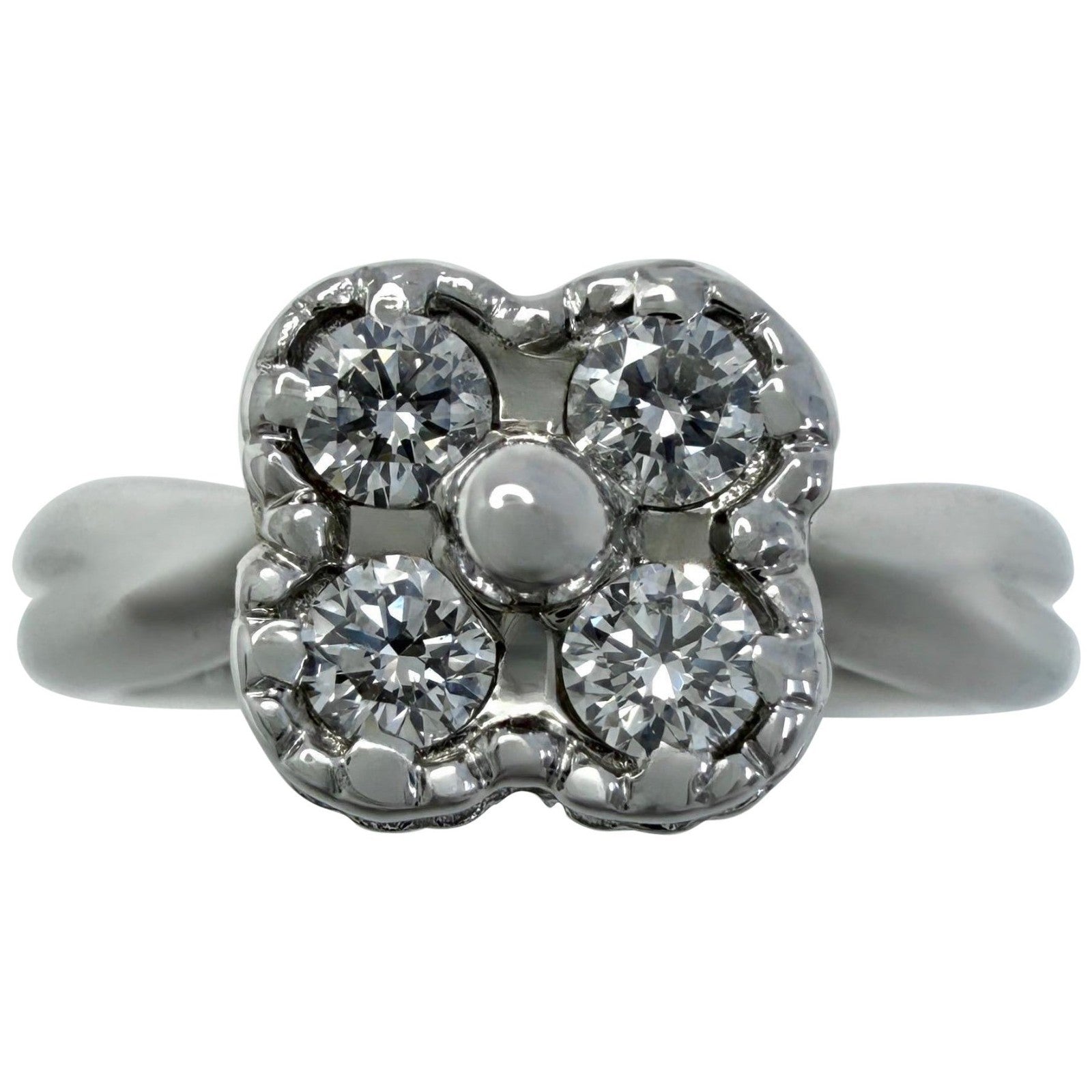 Vintage Van Cleef & Arpels Diamond 18k White Gold Arno Alhambra Flower Ring