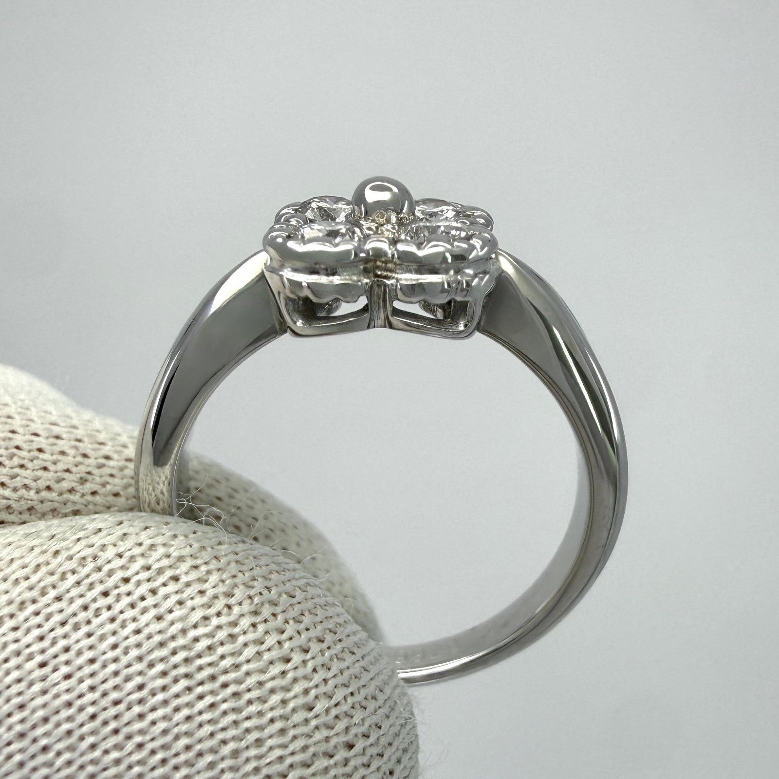 Vintage Van Cleef & Arpels Diamond 18k White Gold Arno Alhambra Flower Ring — view 3