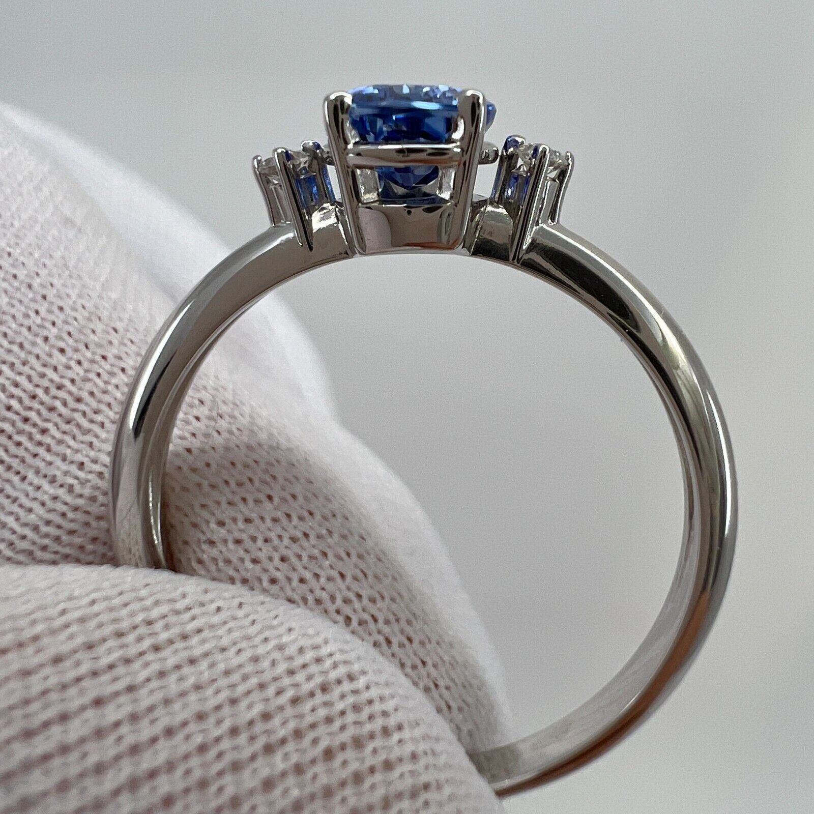 Cornflower Blue 1.00ct Ceylon Sapphire & Diamond 18k White Gold Trilogy Ring — view 4