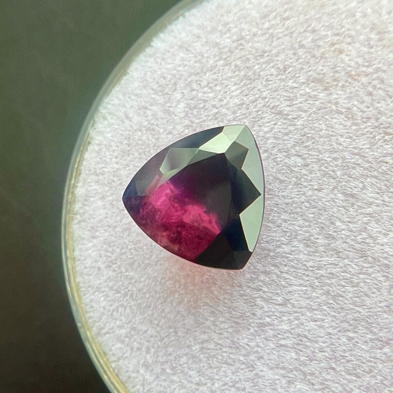 Rare 1.96ct Natural WINZA Sapphire Blue Purple UNTREATED Trillion Cut 7.8x7.6mm — view 3