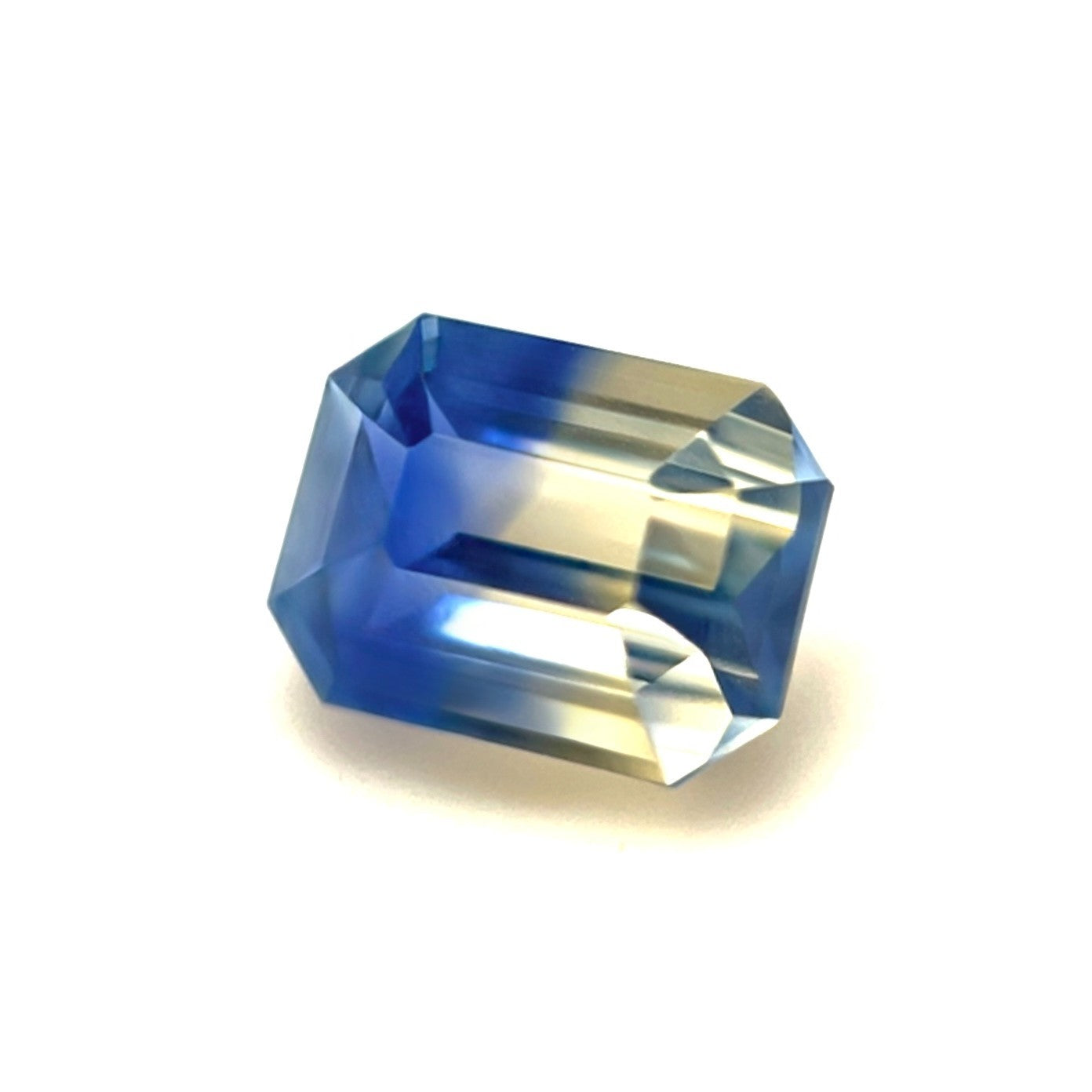 UNIQUE 4.02ct GIA CERTIFIED Ceylon Sapphire BI COLOUR Untreated Octagon RARE Gem — view 5