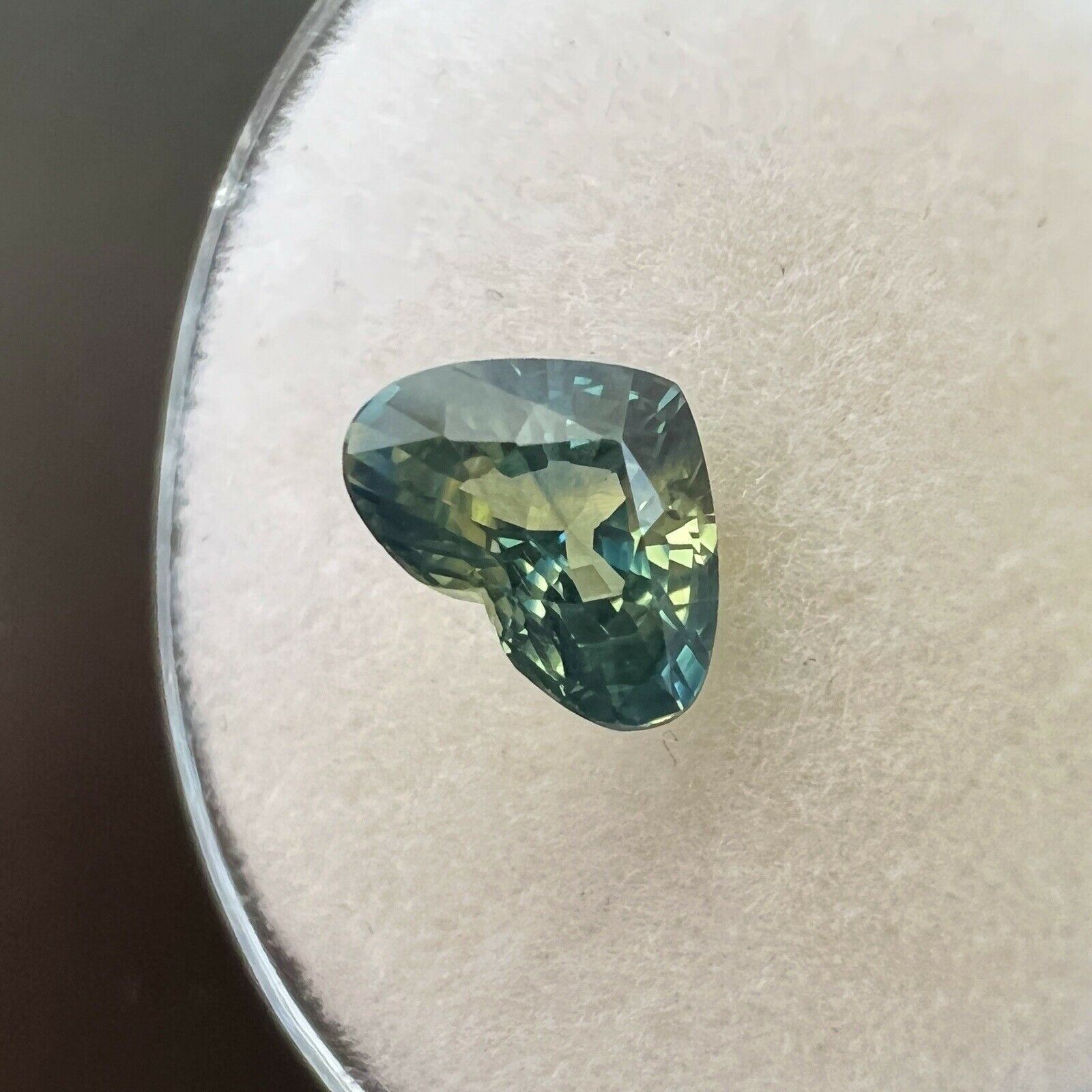 GIA CERTIFIED Bi Colour Australian Sapphire 1.14ct Yellow Blue Heart Cut NO HEAT — view 4