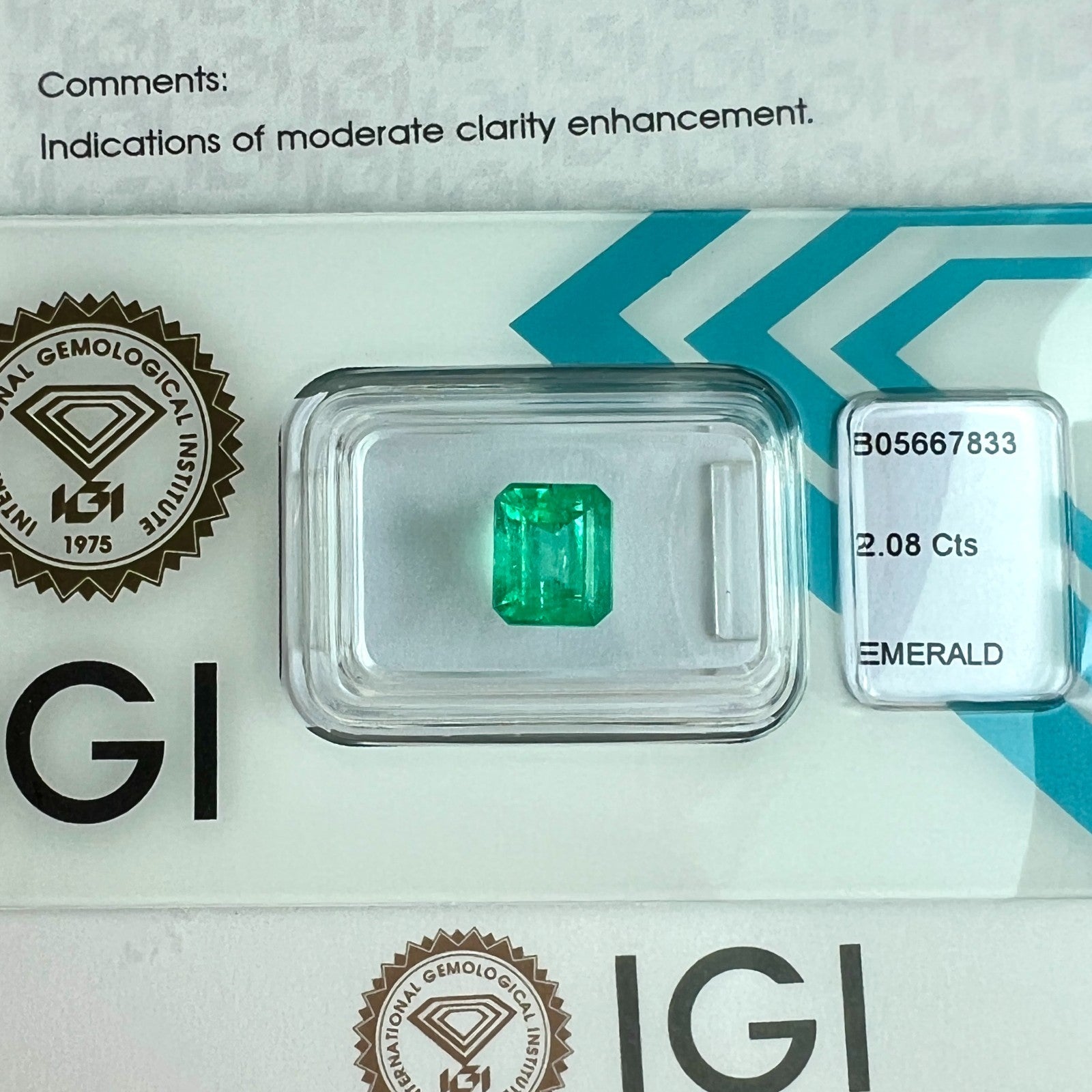 2.08ct IGI CERTIFIED Natural COLOMBIAN Emerald VIVID Green OCATGON Cut RARE Gem — view 3