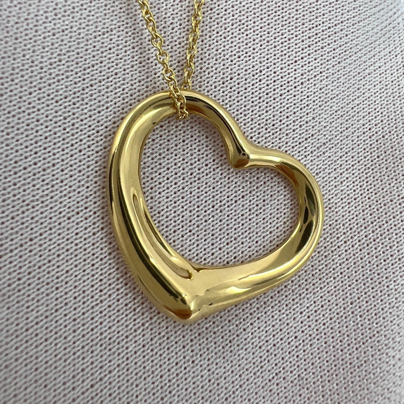 Tiffany & Co. Elsa Peretti 22mm Large Open Heart 18k Gold Pendant Necklace — view 4