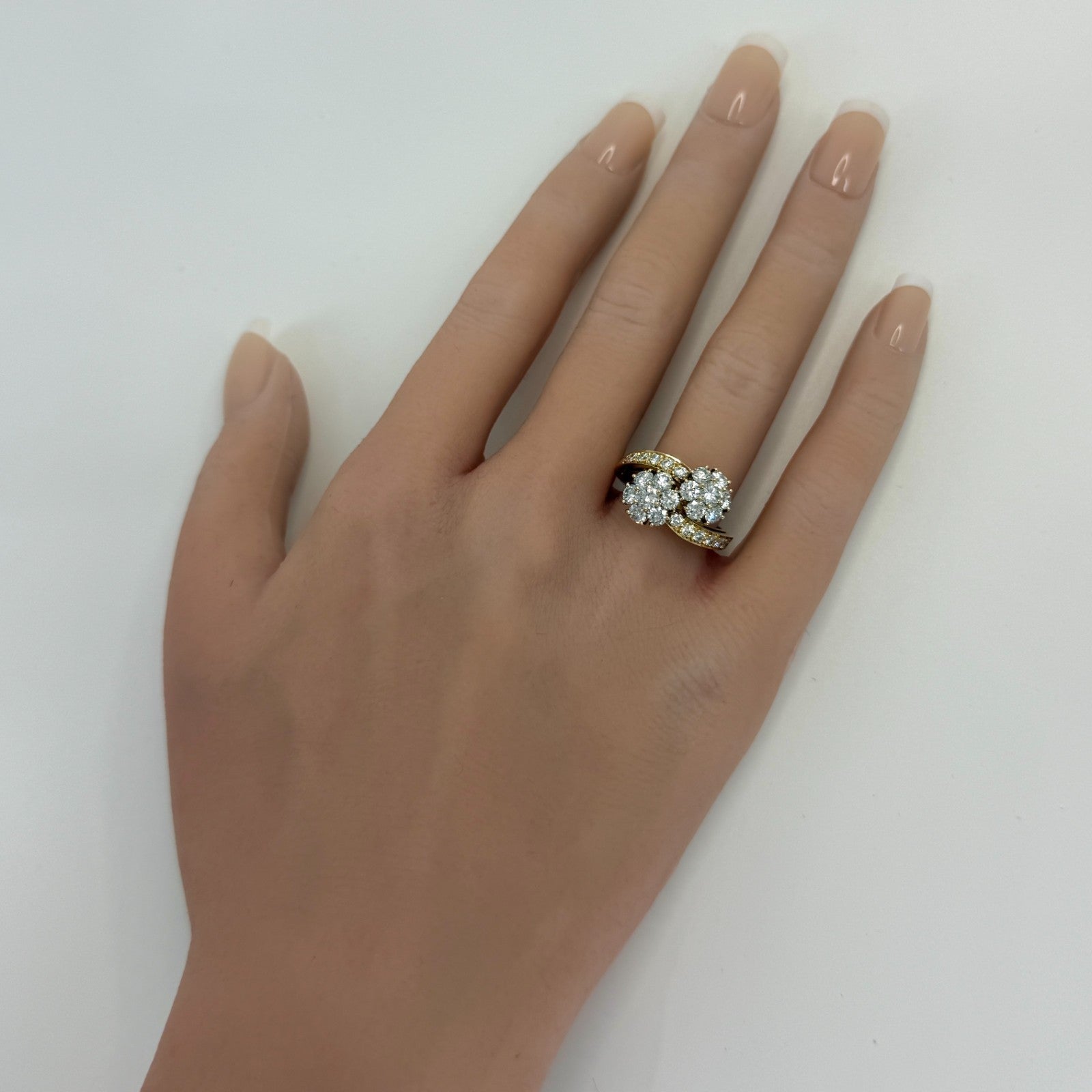 Rare Vintage Van Cleef & Arpels Diamond Snowflake Bypass 18k Gold Flower Ring 52 — view 5