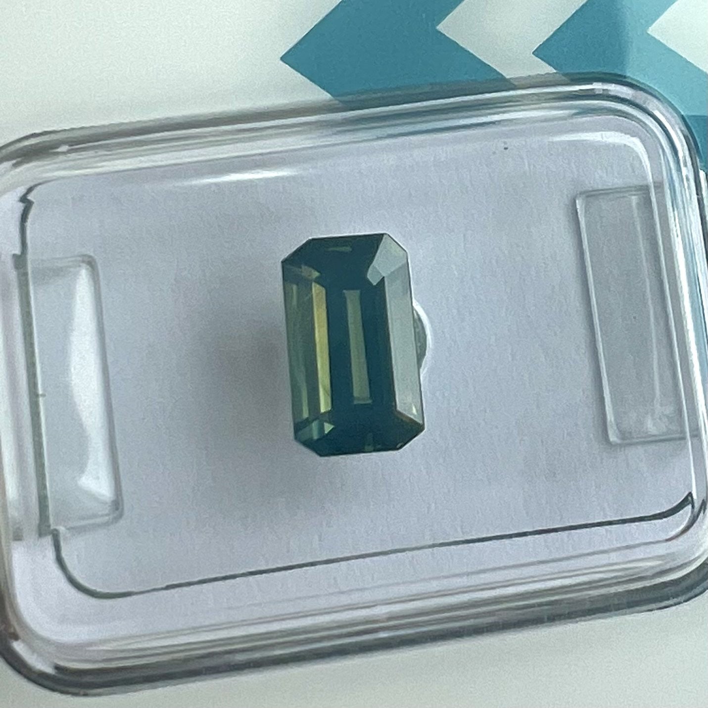 IGI CERTIFIED 1.32ct HAZY SILKY Australia Green Blue Sapphire Emerald Octagon — view 3