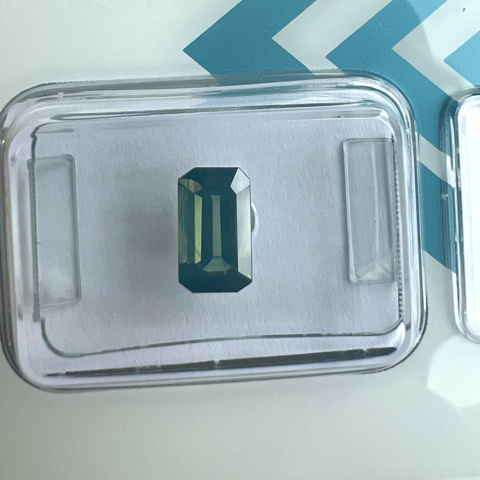 IGI CERTIFIED 1.32ct HAZY SILKY Australia Green Blue Sapphire Emerald Octagon — view 4