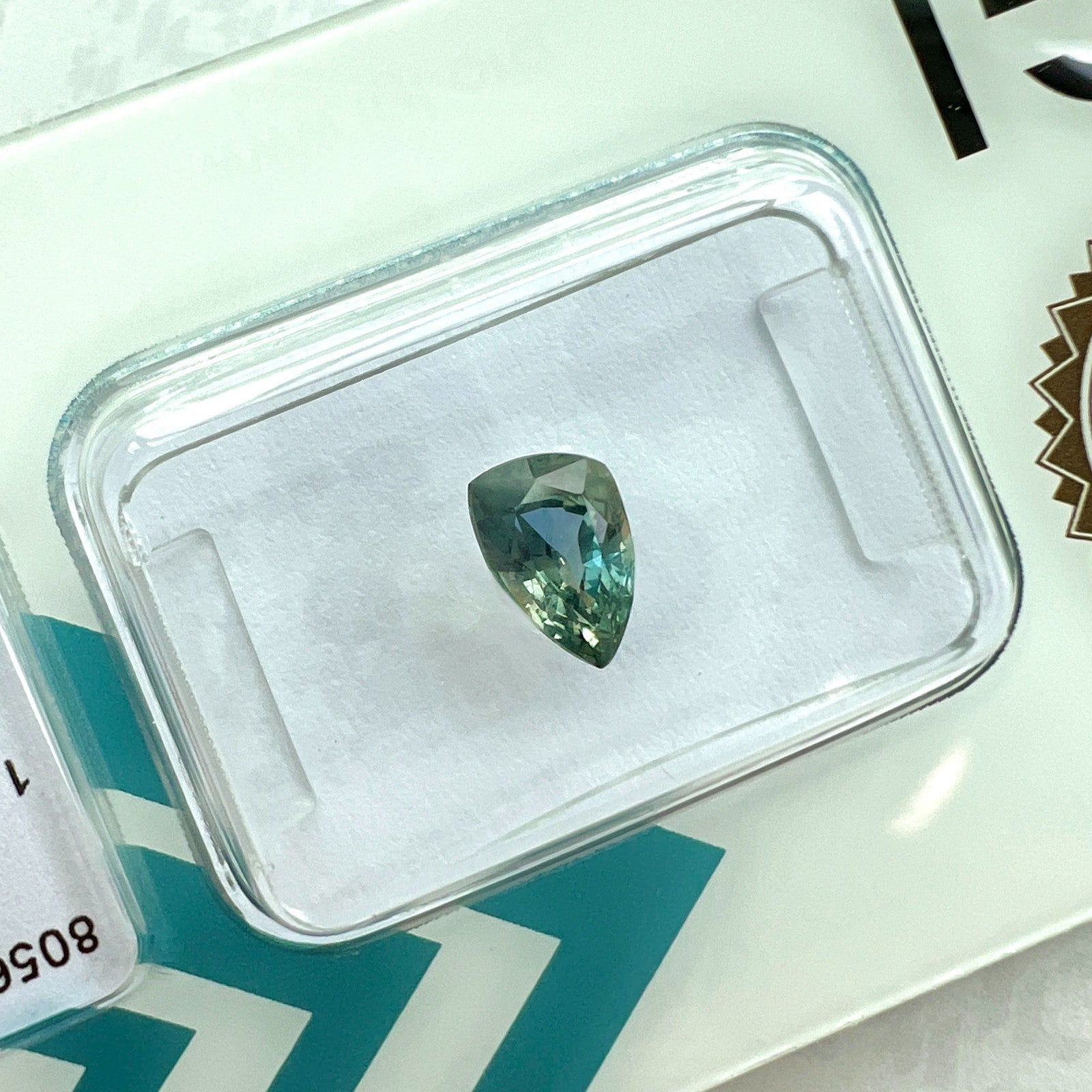 IGI CERTIFIED 1.00ct AUSTRALIAN No Heat Greenish Blue Sapphire FANCY Pear Cut — view 3
