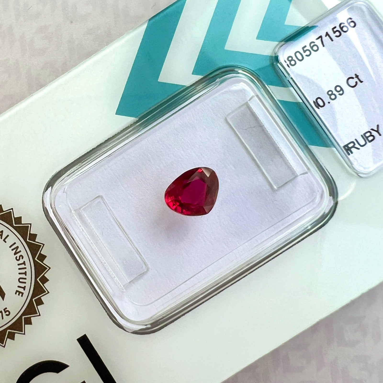 FINE IGI CERTIFIED Deep Purple Pink Red Ruby 0.89ct PEAR Cut RARE Gemstone — view 3