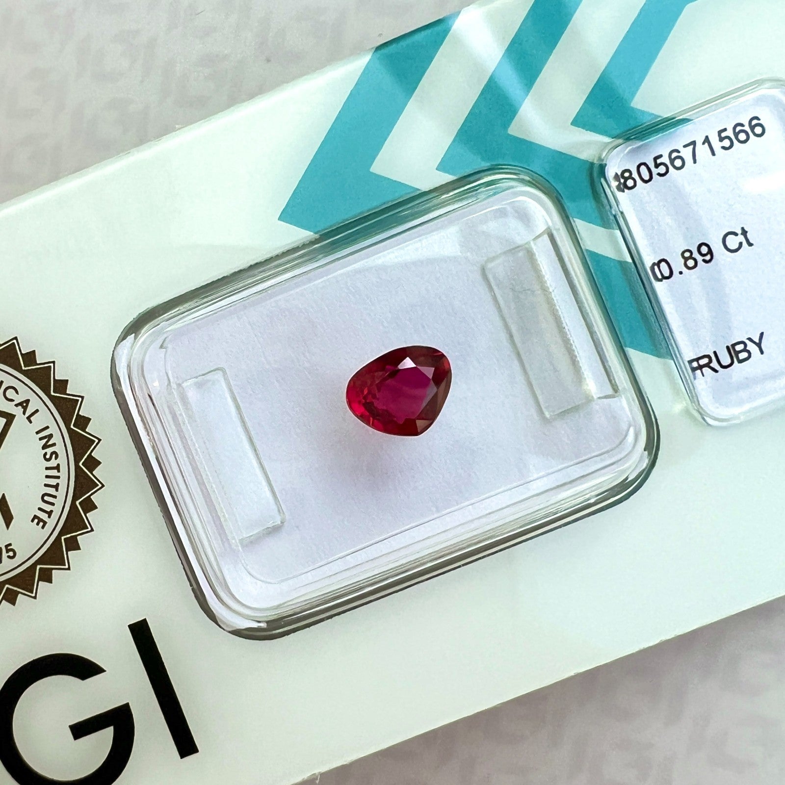 FINE IGI CERTIFIED Deep Purple Pink Red Ruby 0.89ct PEAR Cut RARE Gemstone — view 4