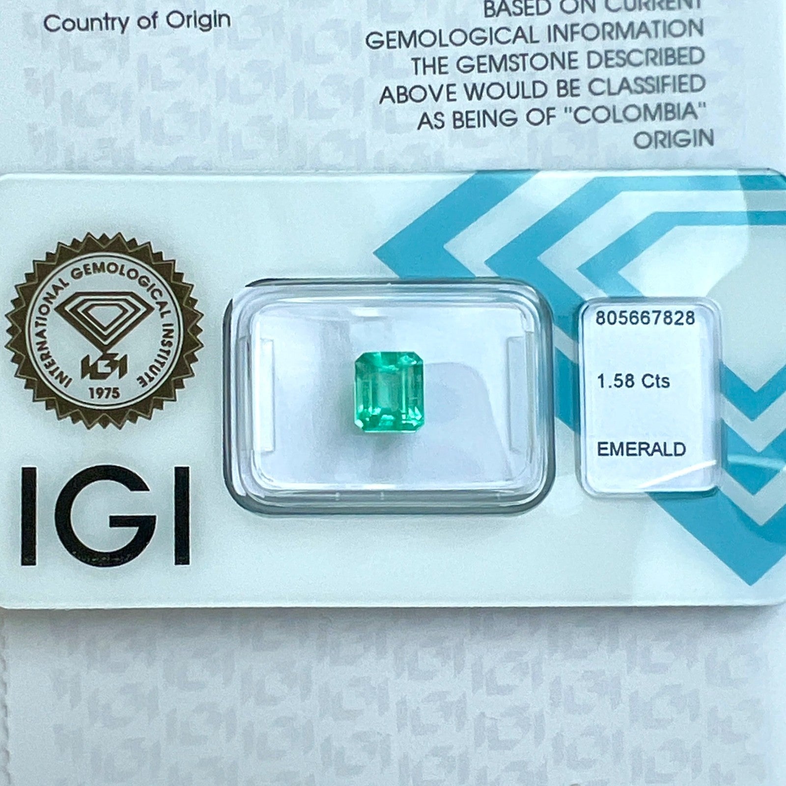 IGI CERTIFIED 1.58ct COLOMBIAN Emerald Light Green Octagon Cut RARE Blister Gem — view 5