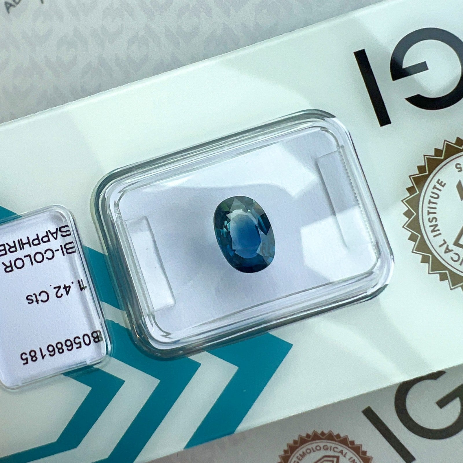 Untreated IGI CERTIFIED Bi Colour Sapphire 1.42ct Blue Yellow AUSTRALIAN Oval — view 5