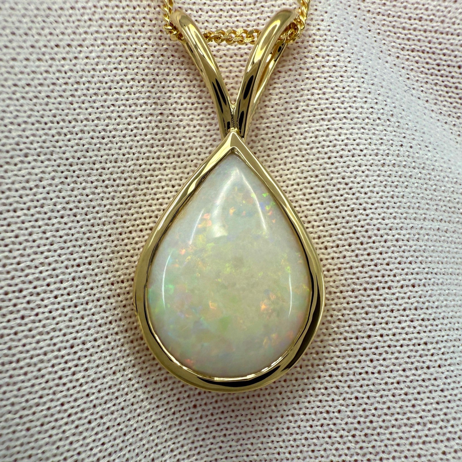 Natural 2.76ct Australian Opal Pear Cabochon 18k Yellow Gold Pendant Necklace — view 2
