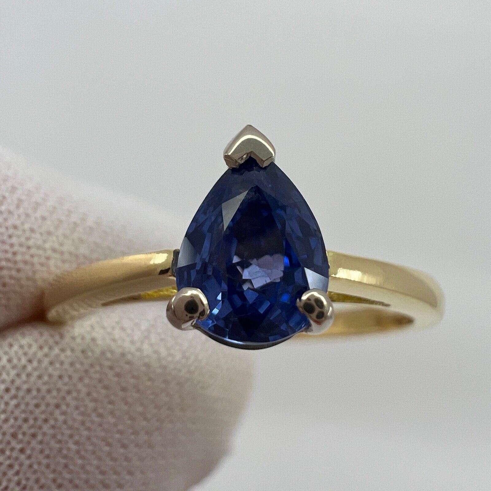 1.04ct Vivid Blue Ceylon Sapphire Pear Teardrop Cut 18k Gold Solitaire Ring — view 5