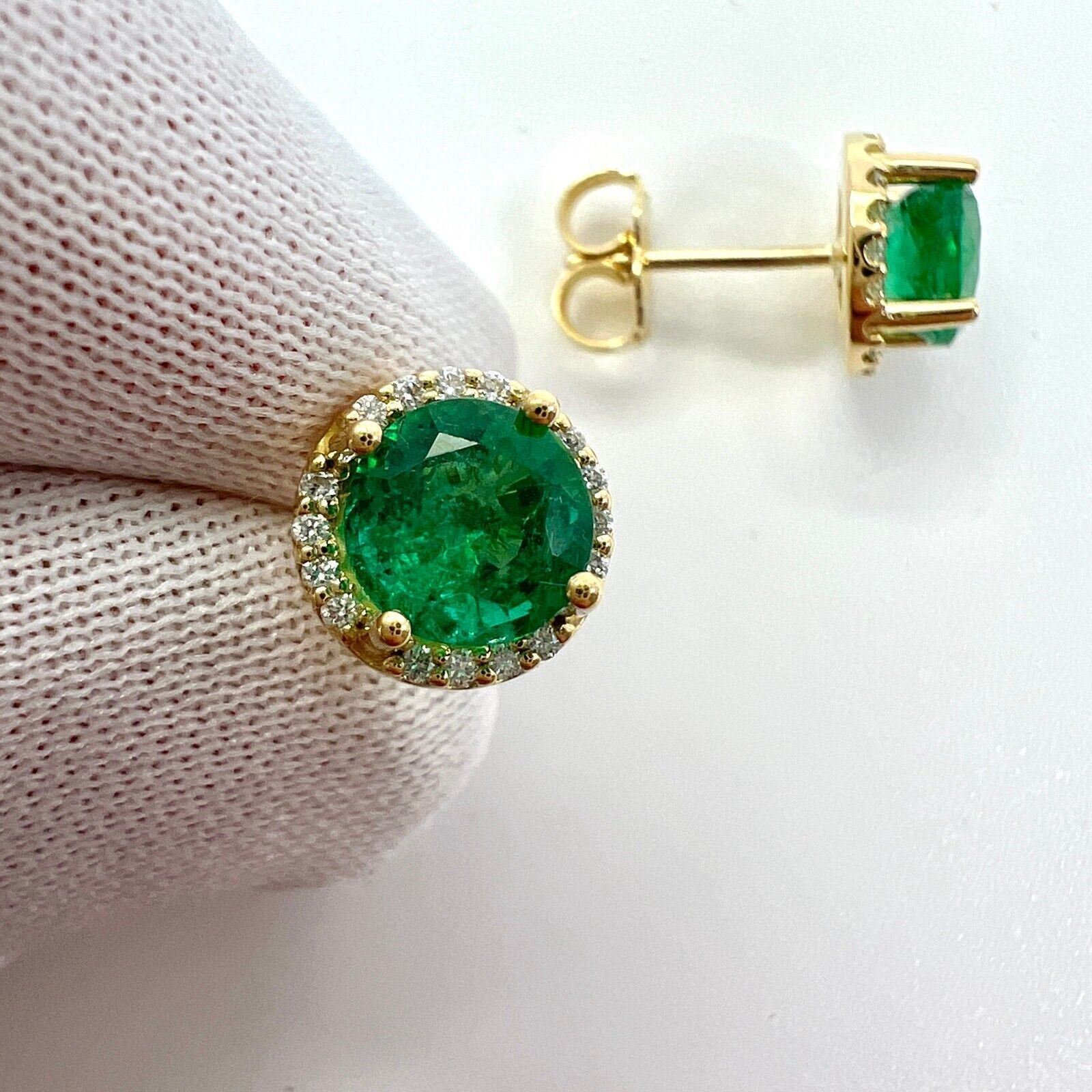 1.59ct Vivid Green Emerald Diamond Round Cut 18k Yellow Gold Halo Earring Studs — view 2