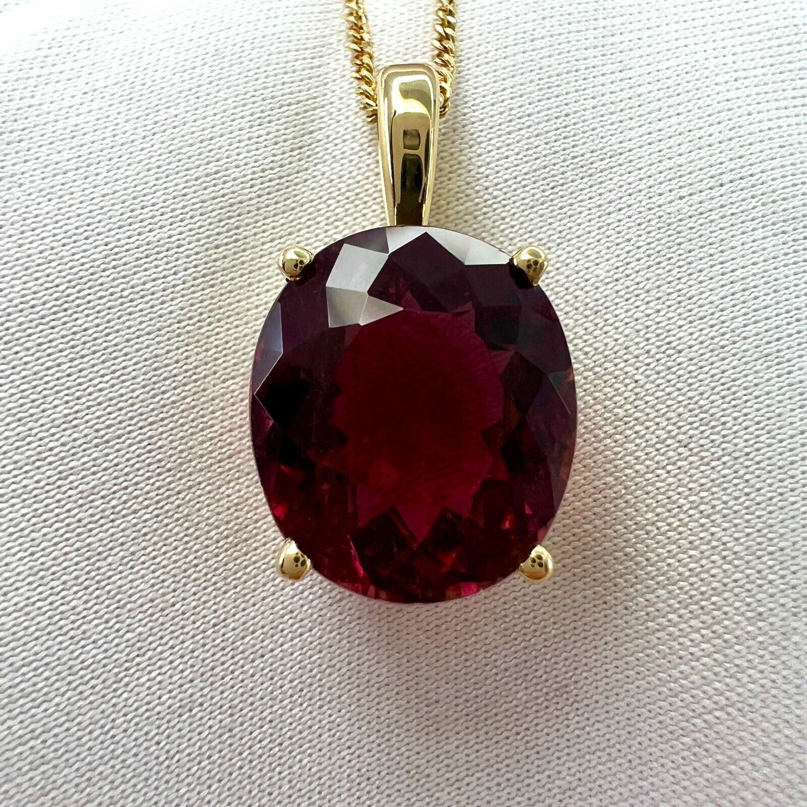 6.87ct Deep Orange Pink Tourmaline Oval Cut 18k Yellow Gold Pendant Necklace — view 2