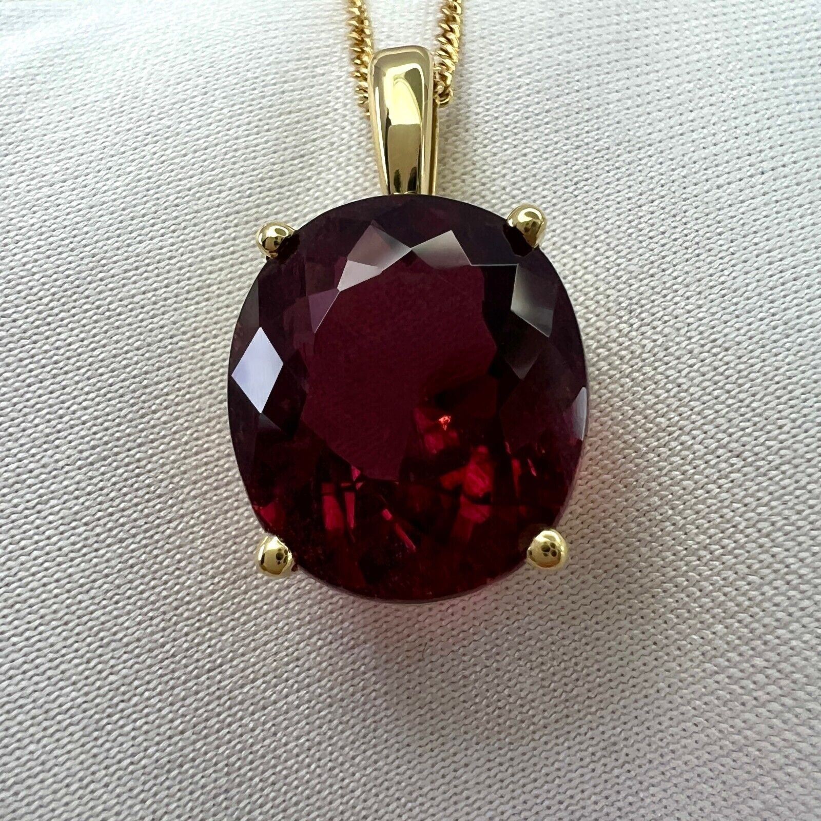 6.87ct Deep Orange Pink Tourmaline Oval Cut 18k Yellow Gold Pendant Necklace — view 4