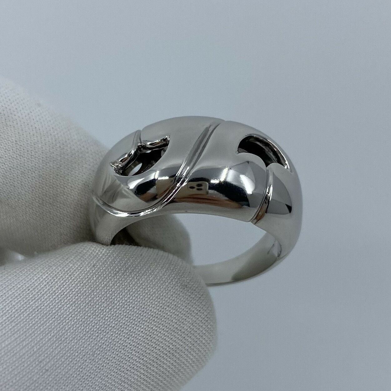 Vintage Bvlgari Bulgari Nuvole Rare 950 Platinum Dome Ring with Bvlgari Ring Box — view 3