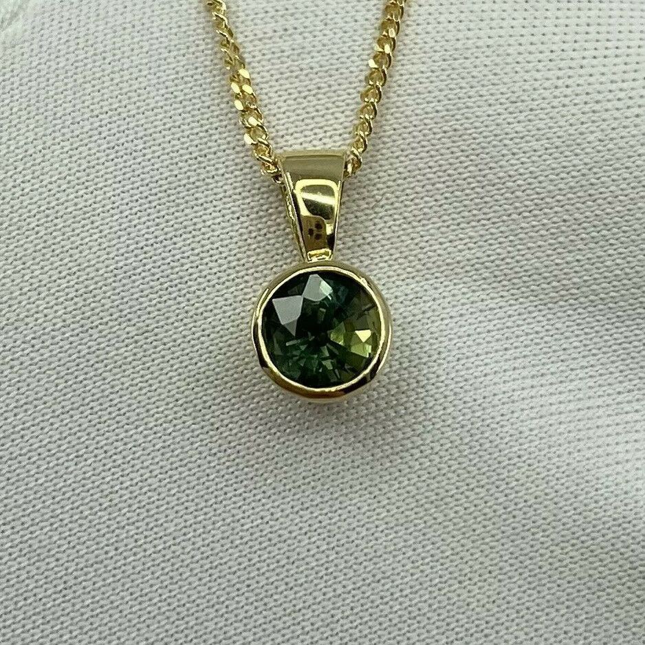 Unique Bi Colour Green Yellow UNTREATED Sapphire 18k Yellow Gold Pendant Rubover — view 3