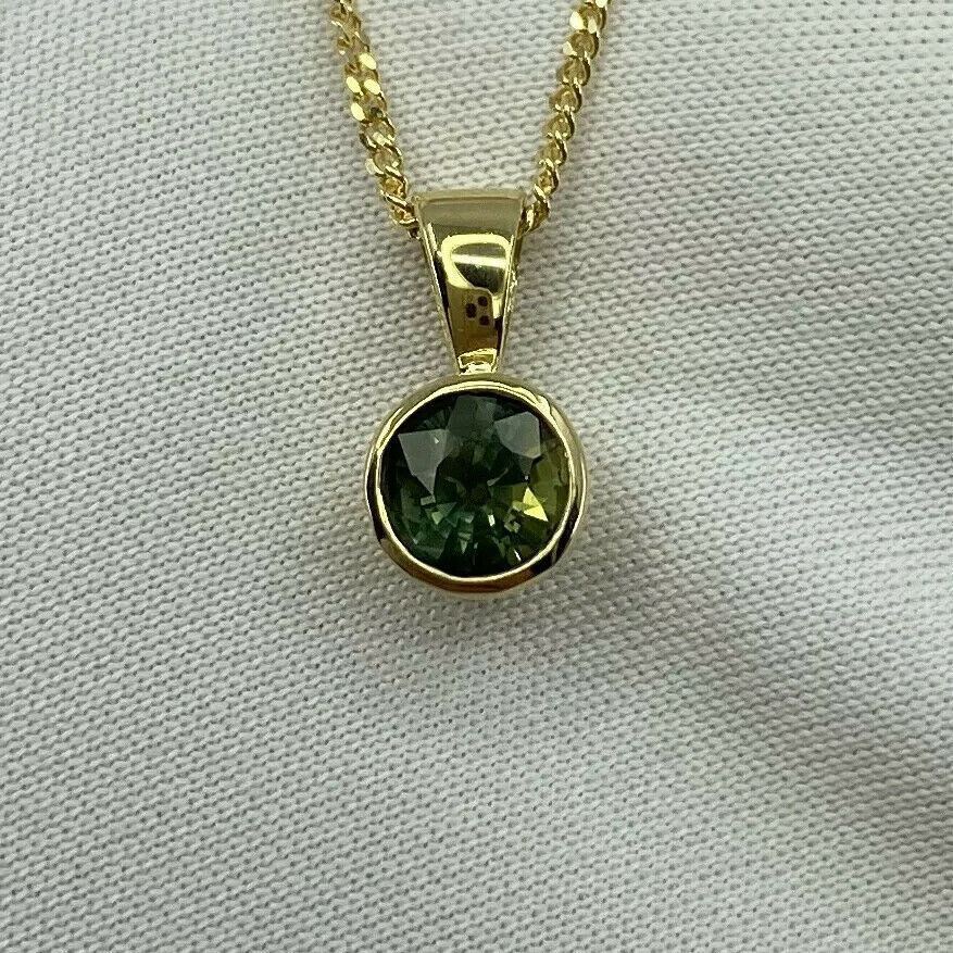 Unique Bi Colour Green Yellow UNTREATED Sapphire 18k Yellow Gold Pendant Rubover — view 4