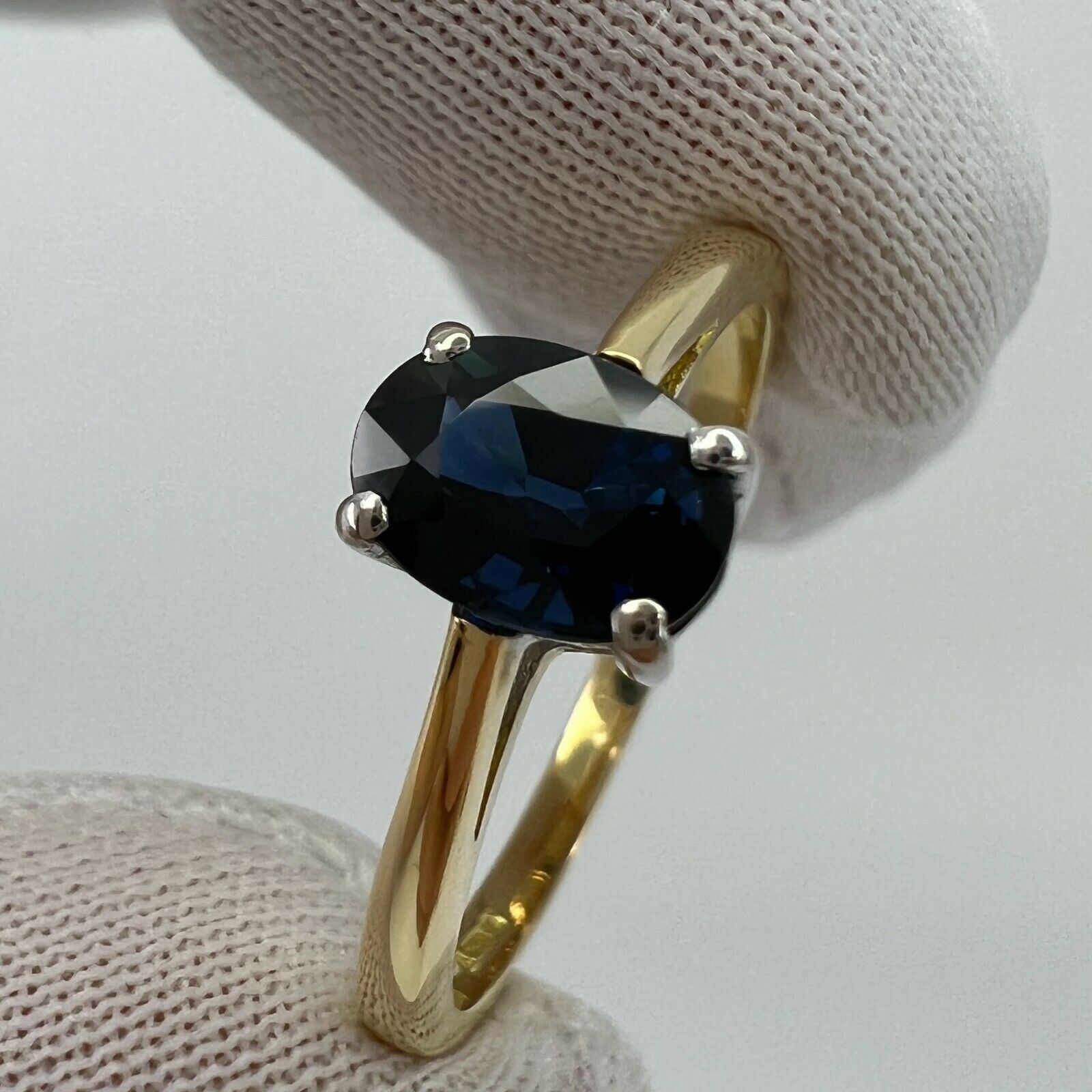 FINE 1.13ct Natural Deep Blue Sapphire Oval 18k White Yellow Gold Solitaire Ring — view 5