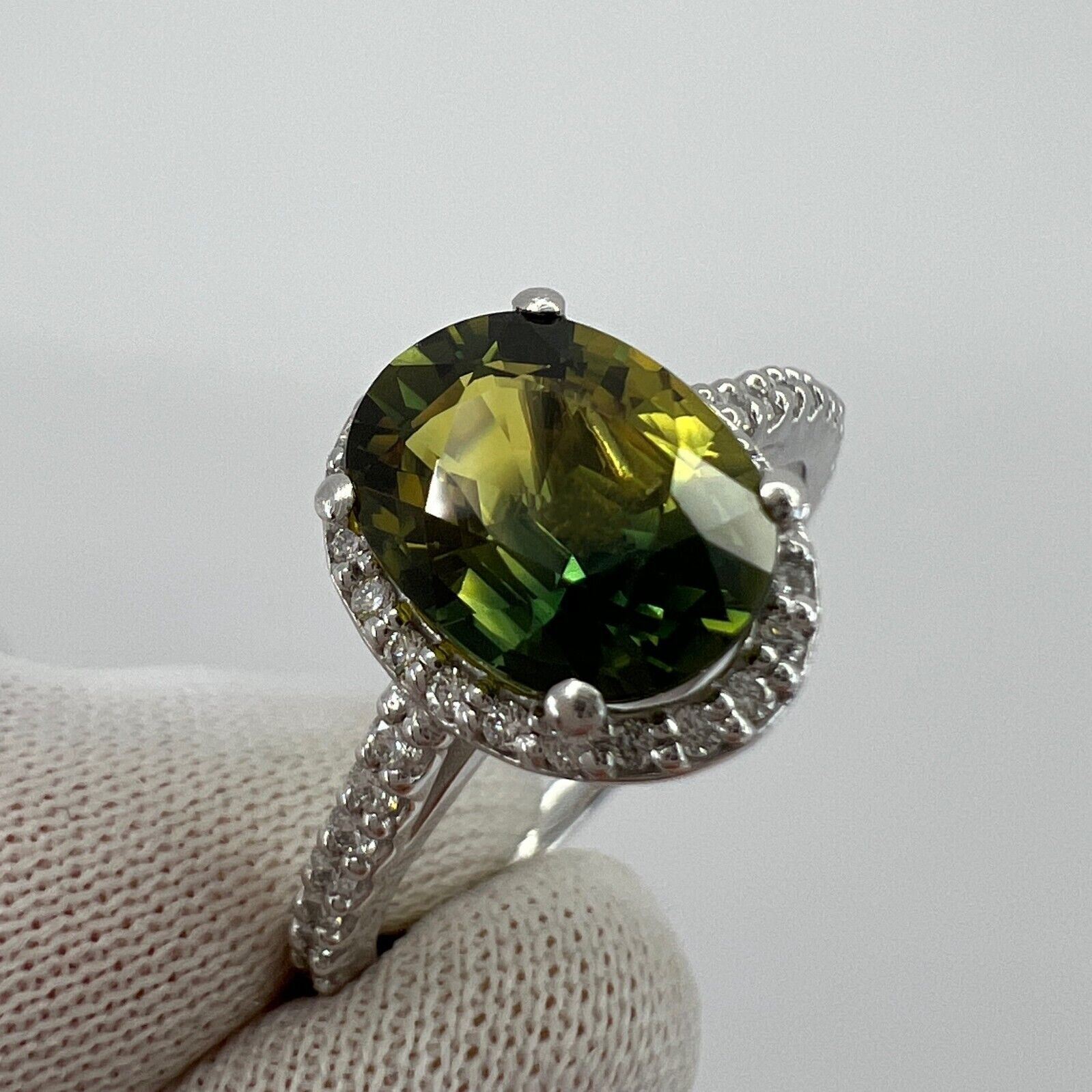 2.61ct Bi Colour Green Yellow Australian Sapphire & Diamond Platinum Halo Ring — view 3