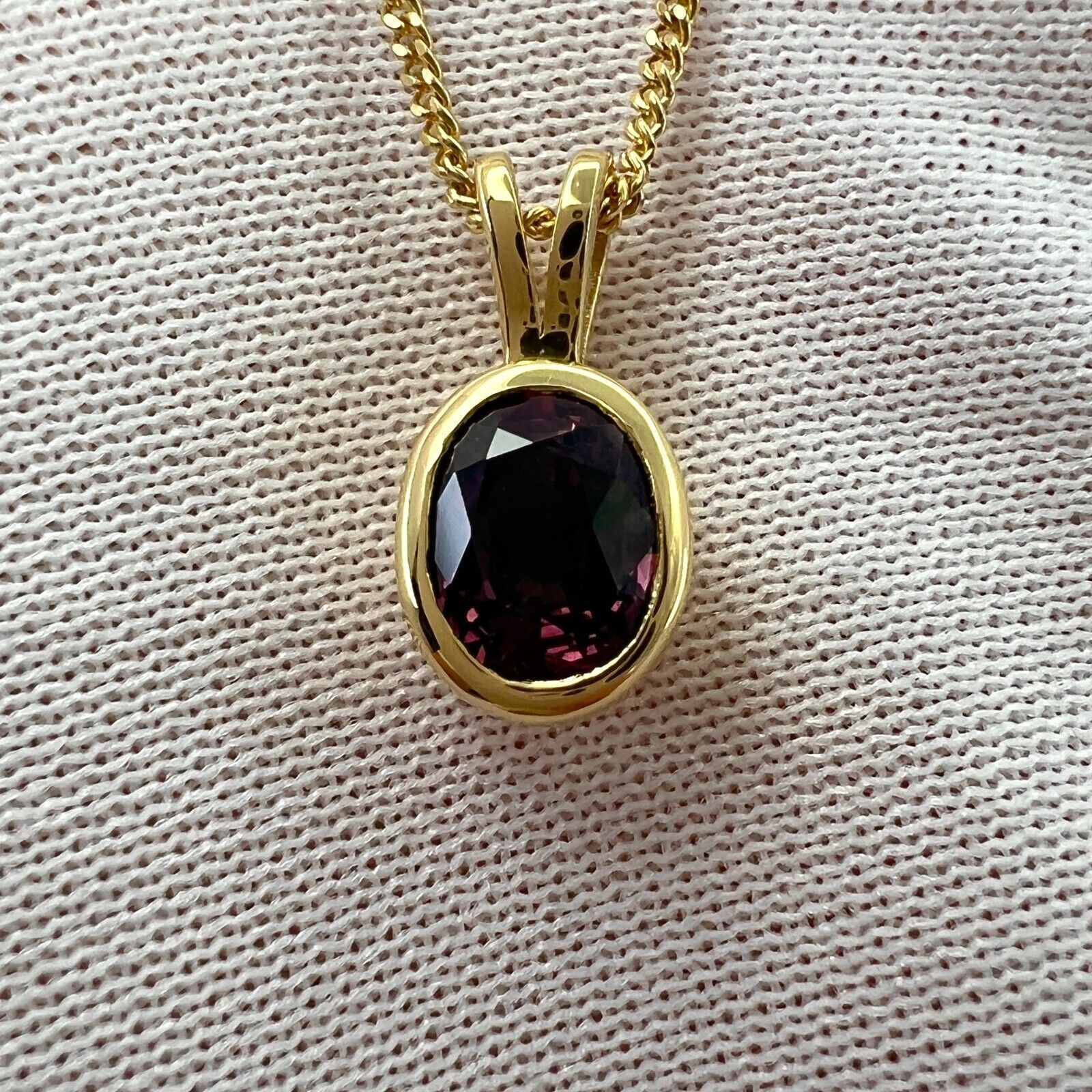 Deep Purple Red Ruby 1.20ct Oval Cut 18k Yellow Gold Solitaire Pendant Necklace — view 5