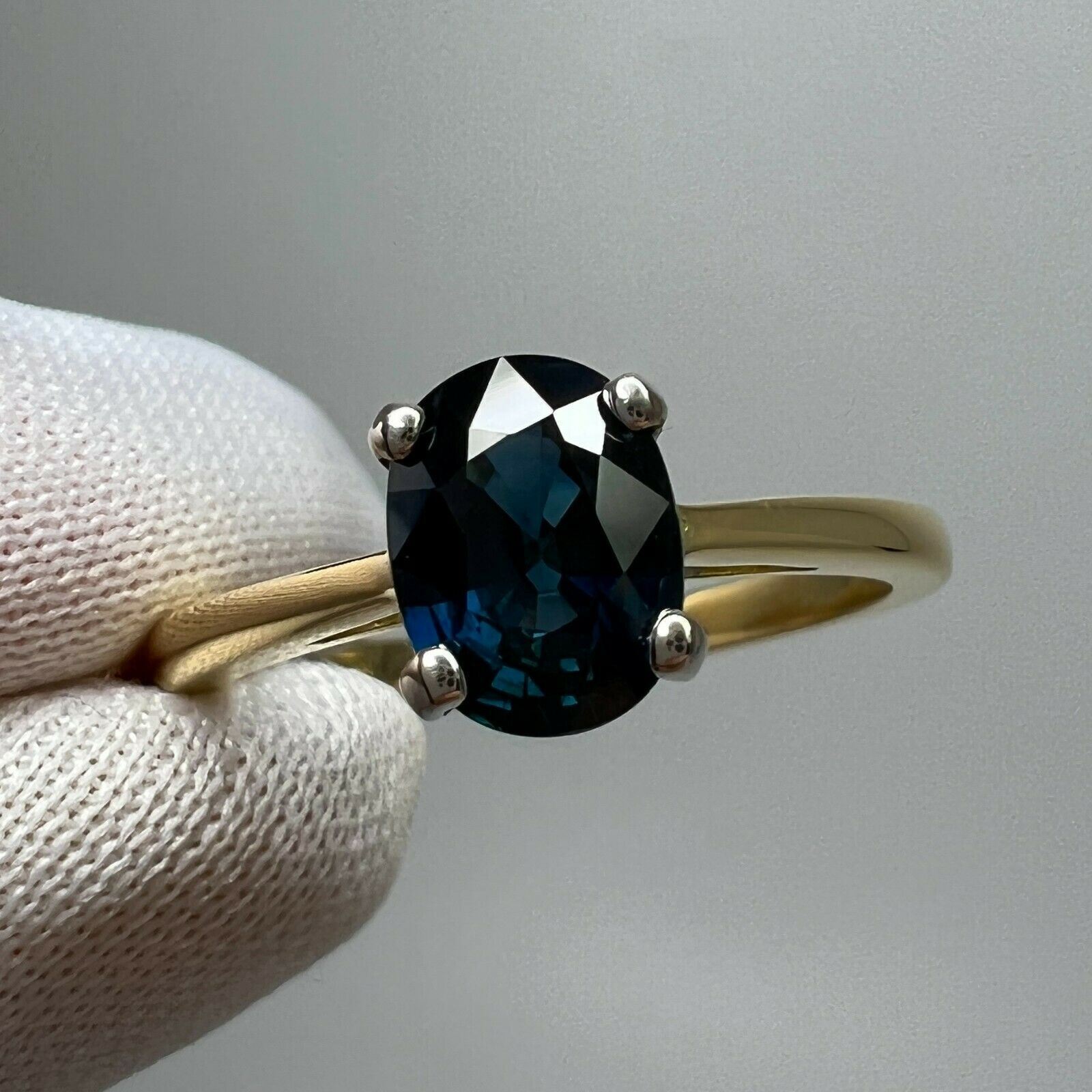 FINE 1.47ct Teal Blue Sapphire Oval Cut 18k Yellow & White Gold Solitaire Ring — view 3