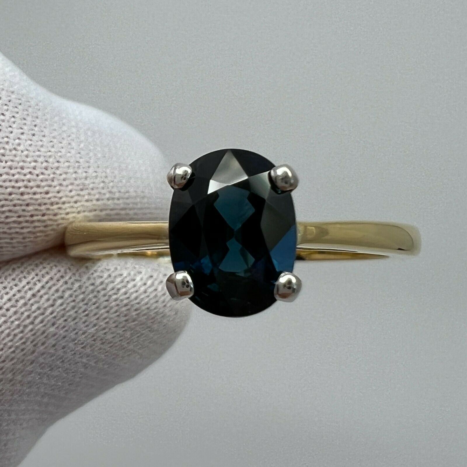 FINE 1.47ct Teal Blue Sapphire Oval Cut 18k Yellow & White Gold Solitaire Ring — view 4