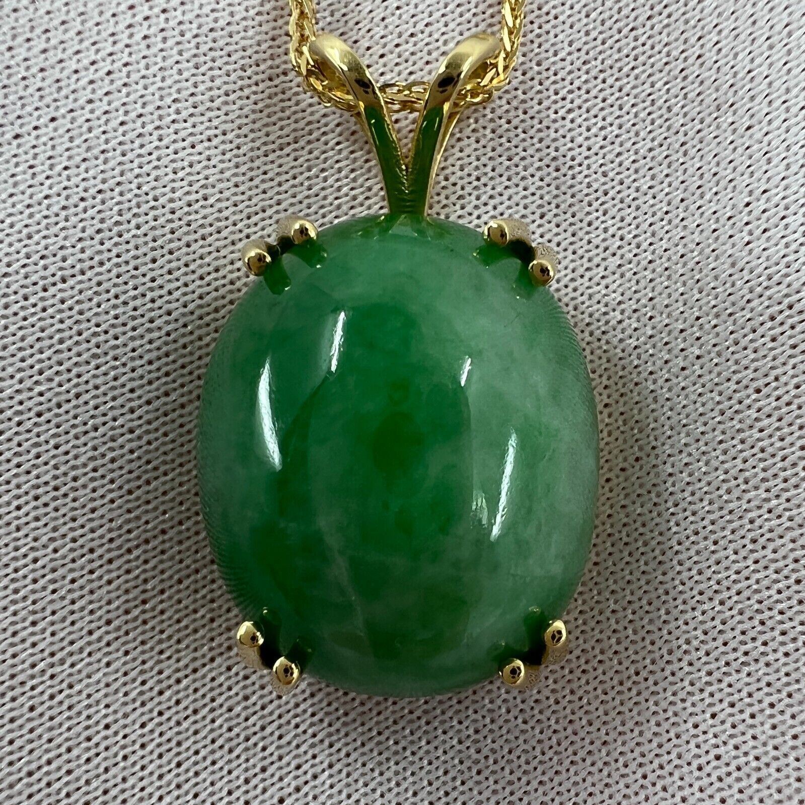 35.69ct GIA Certified Untreated Jadeite Jade A Grade 18k Yellow Gold Pendant — view 5