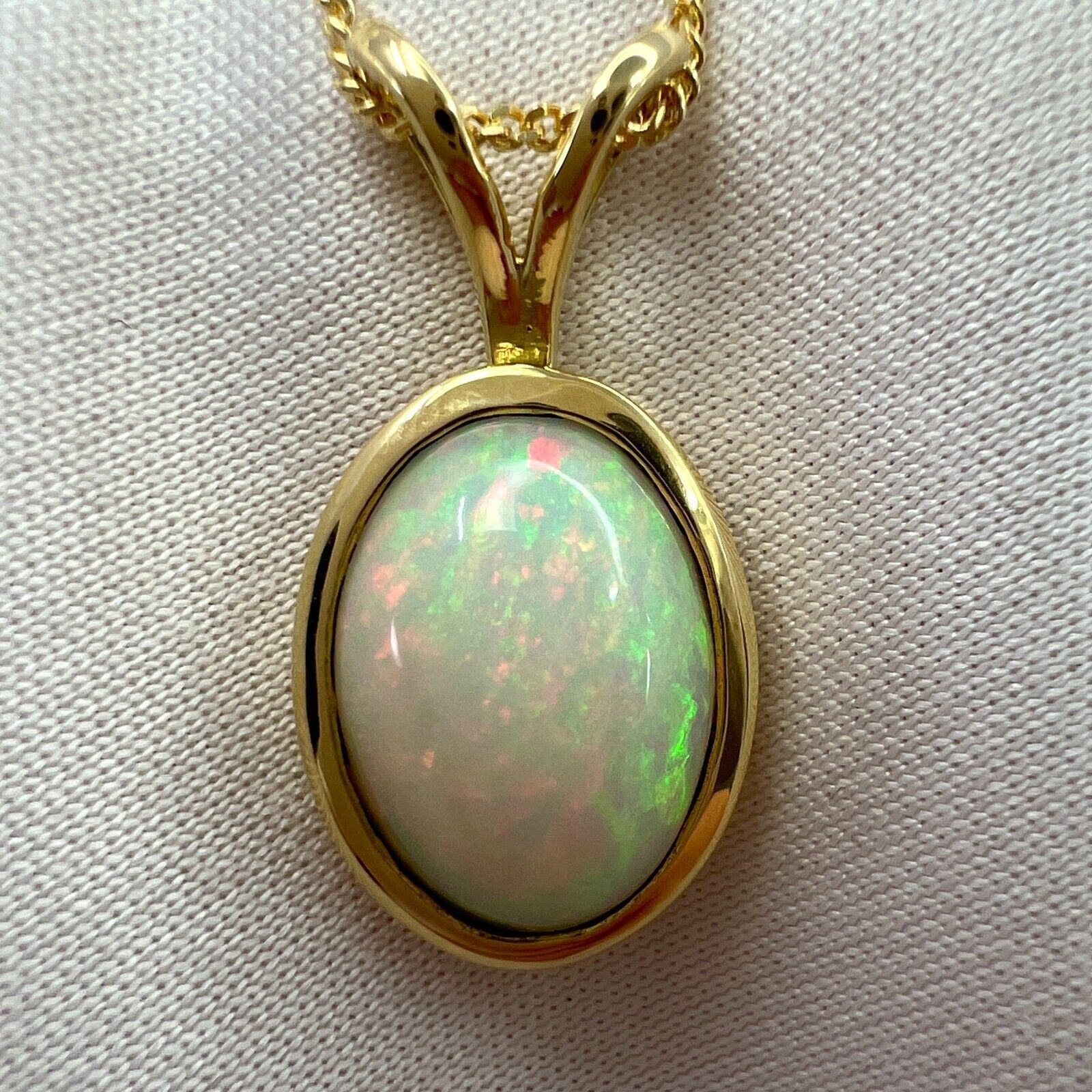 2.61ct Fine White Opal Oval Cabochon 18 Karat Yellow Gold Pendant Necklace — view 3