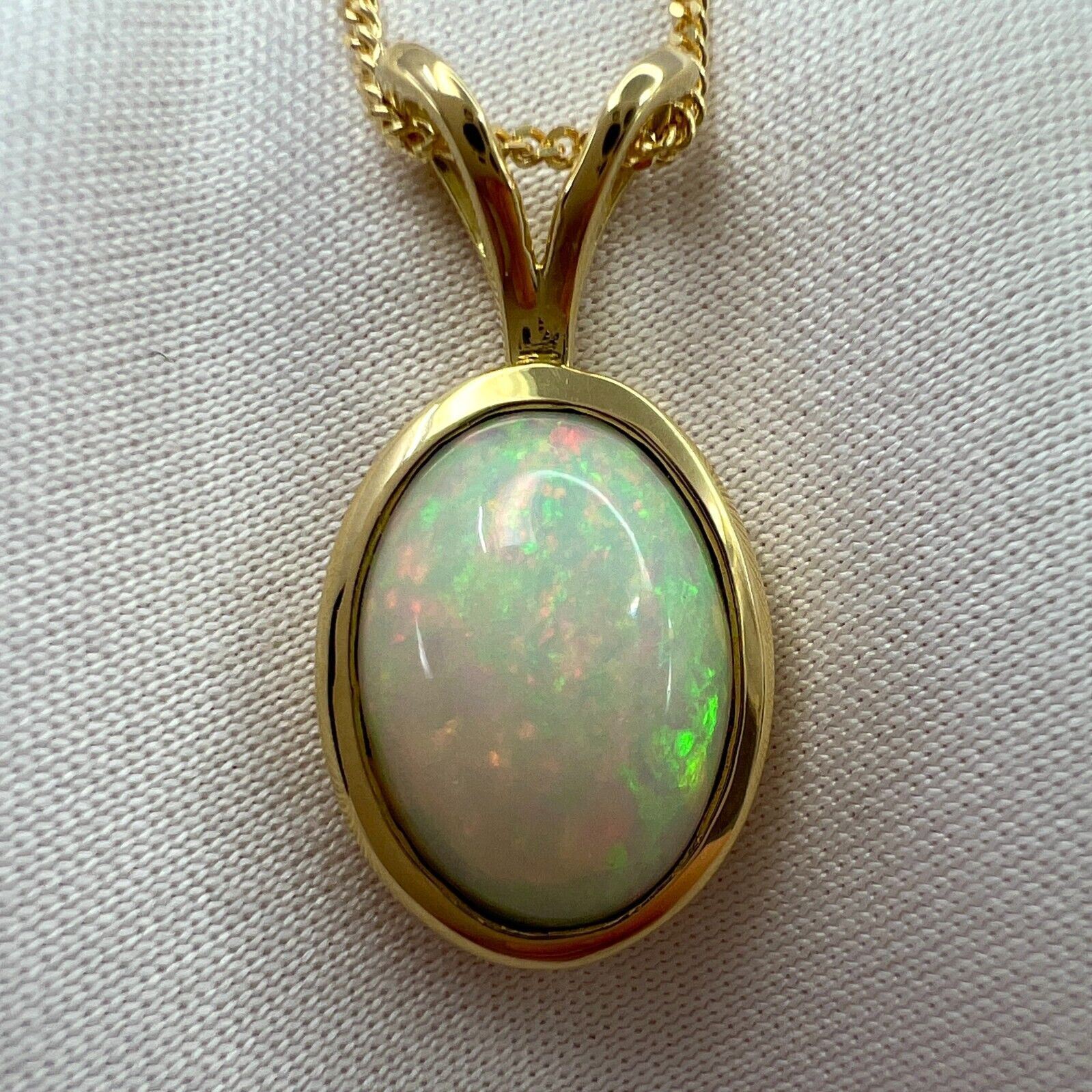 2.61ct Fine White Opal Oval Cabochon 18 Karat Yellow Gold Pendant Necklace — view 5